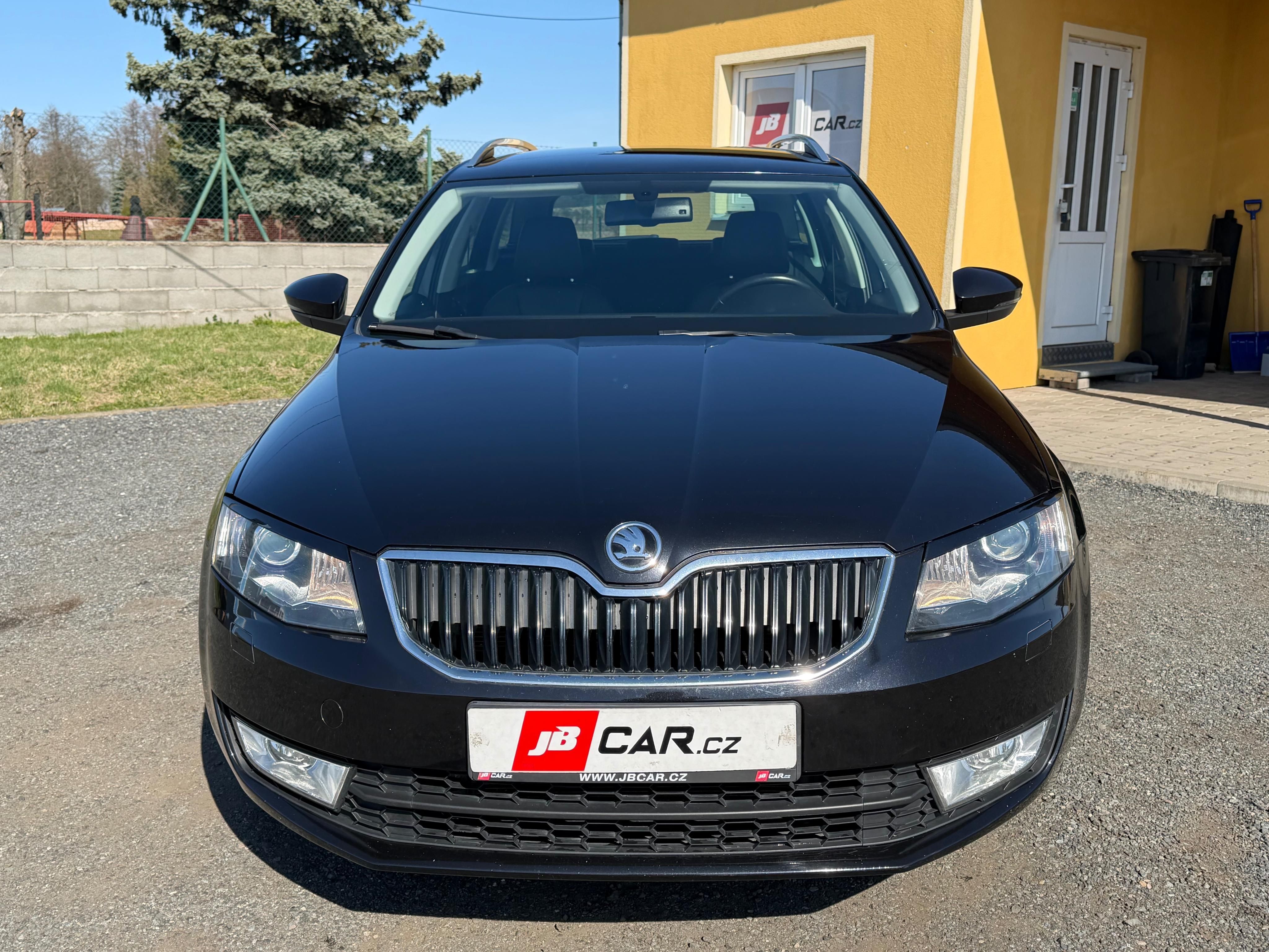Škoda Octavia, 2.0 TDI 110KW 4X4 - fotka 6