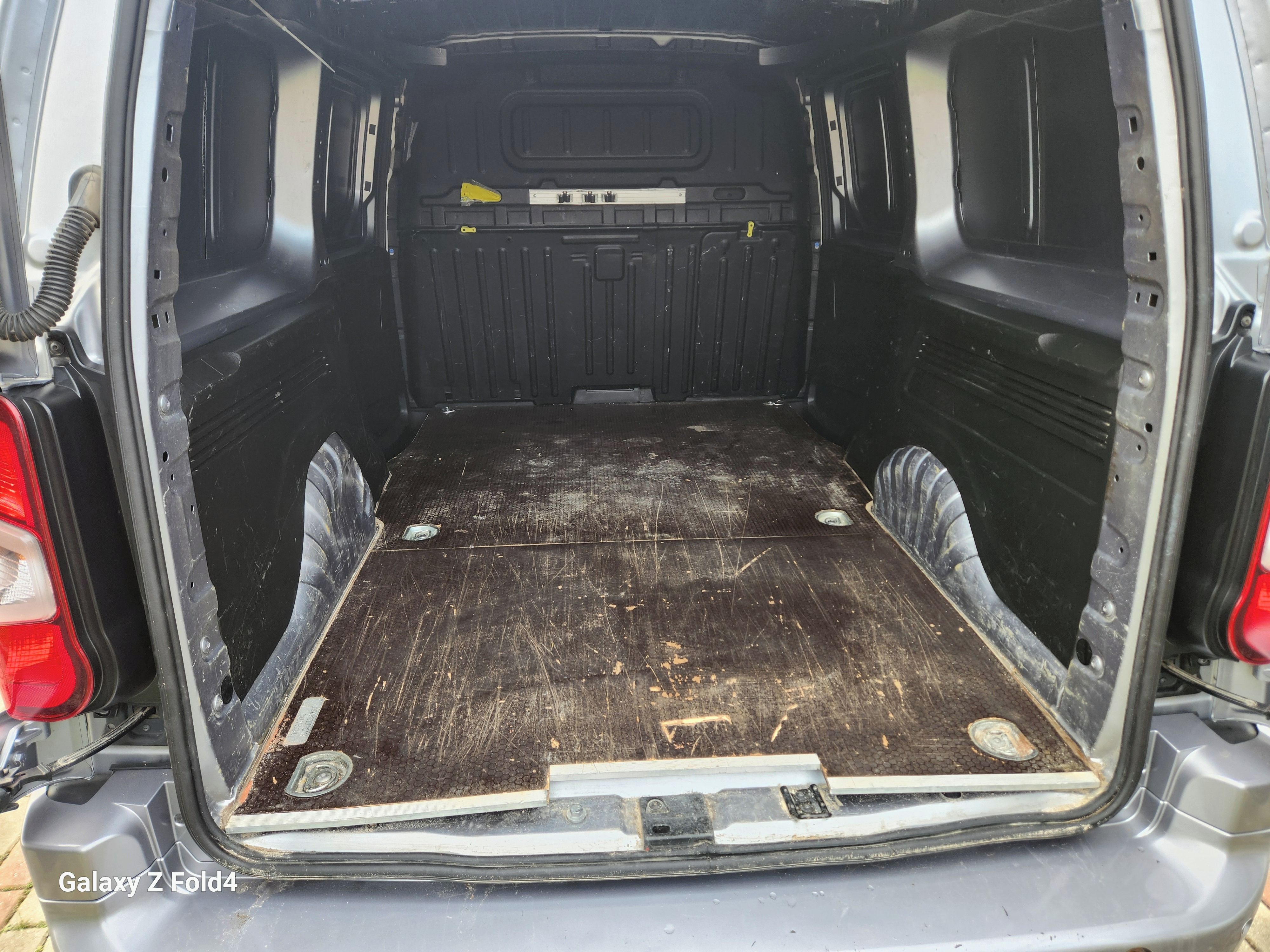 Toyota Proace City, 1.5 D 96Kw ,Automat, záruka. - fotka 6