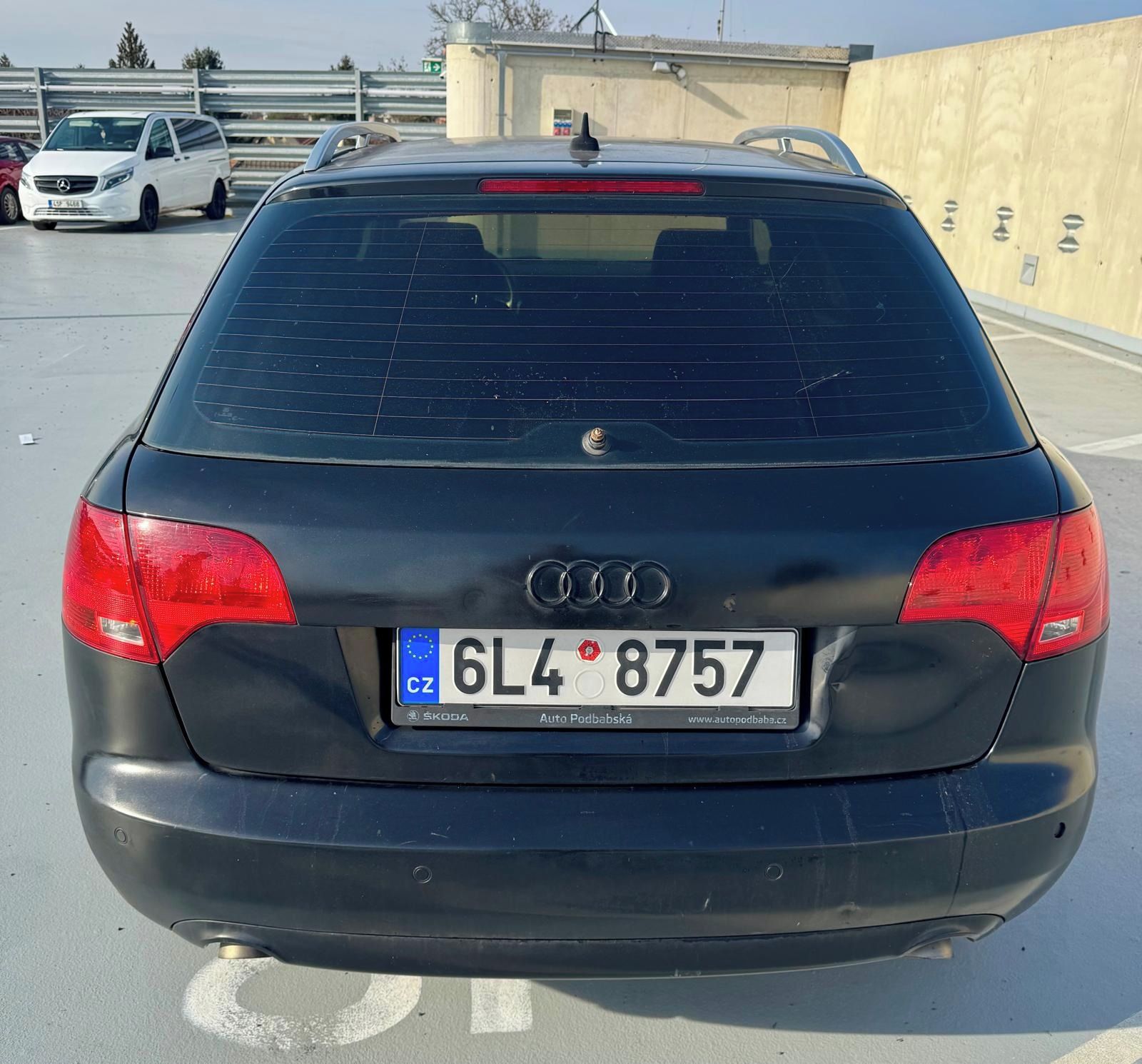 Audi A4 Avant, AUDI A4 2.7 TDI 132KW - fotka 3