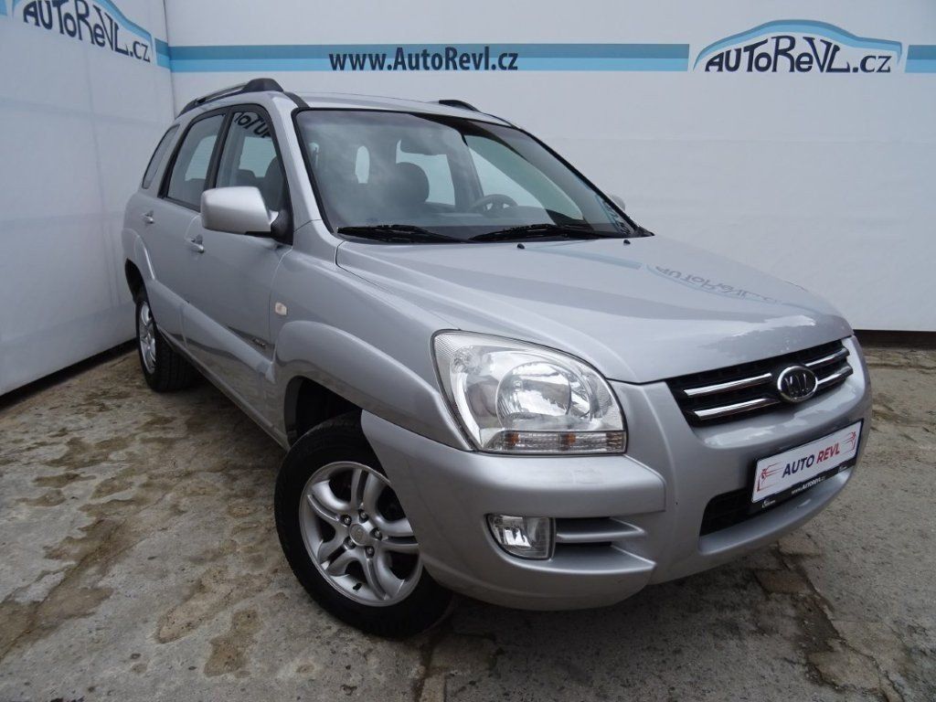Kia Sportage, 2.0i,104kW,4X4,s.kniha,ALU
