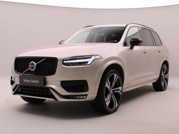 B5 AWD DARK PLUS AUT CZ