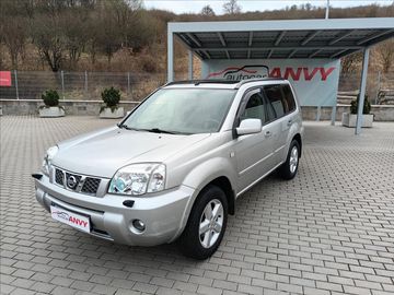 2,5 i,4x4,KŮŽE,TAŽNÉ,SERVIS