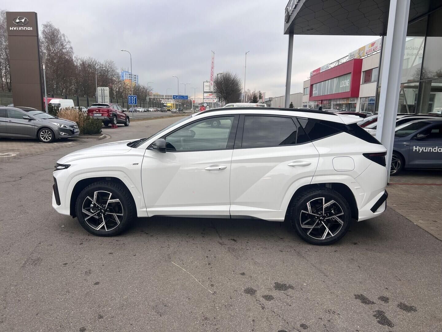 Hyundai Tucson, PHEV NX4 N Line 1,6 T-GDI PHEV - fotka 2