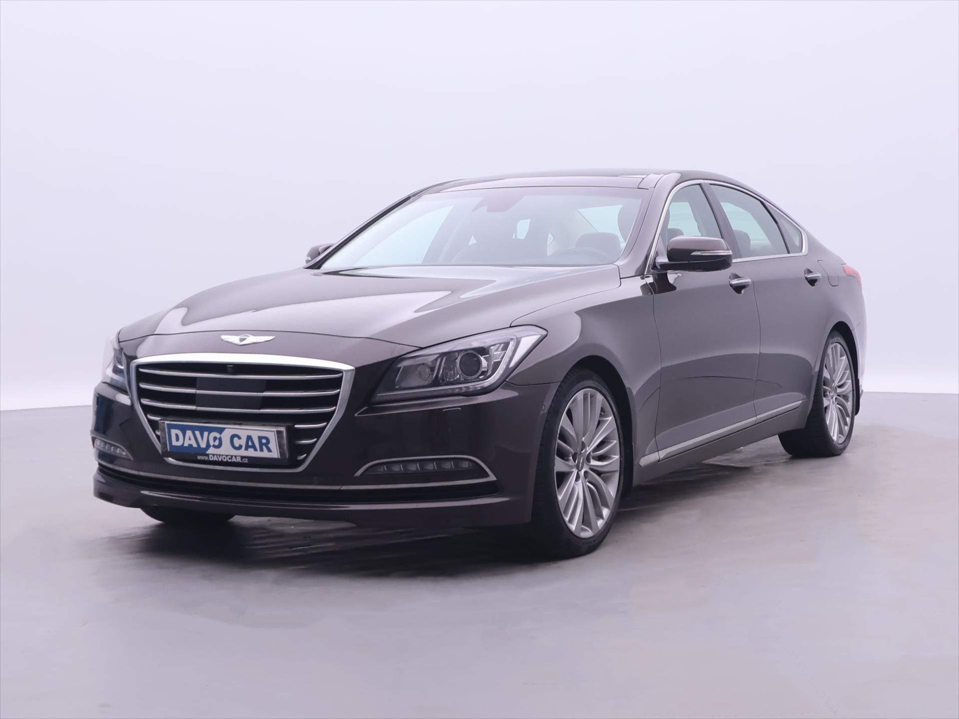 Hyundai Genesis, 3,8 GDI 232kW CZ DPH - fotka 2
