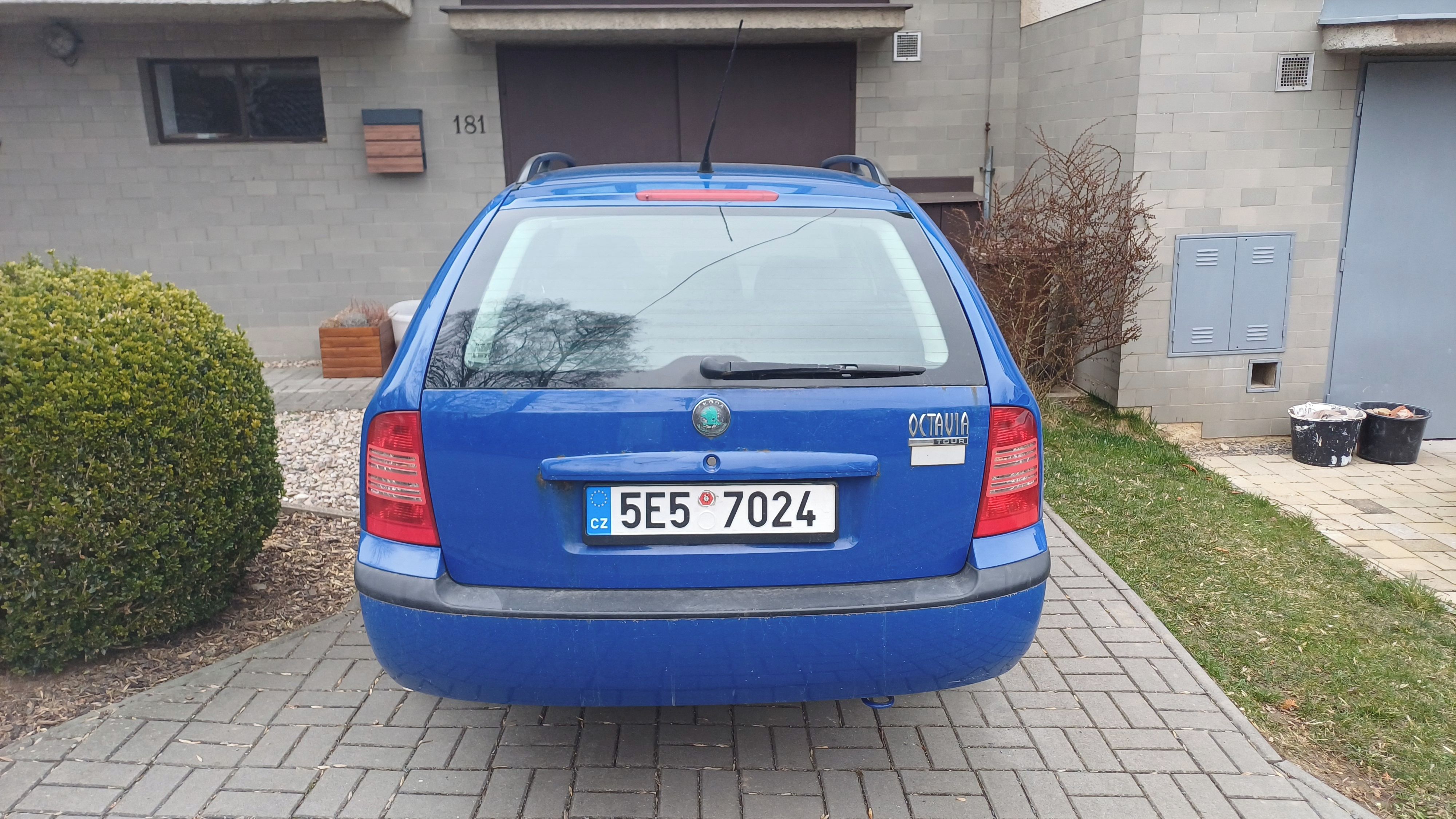 Škoda Octavia, 1.9 TDI, Kombi, 74 kW - fotka 5