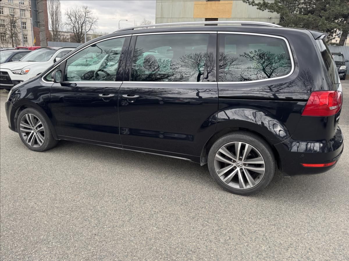 Volkswagen Sharan, 2,0 Full výbava!! - fotka 6