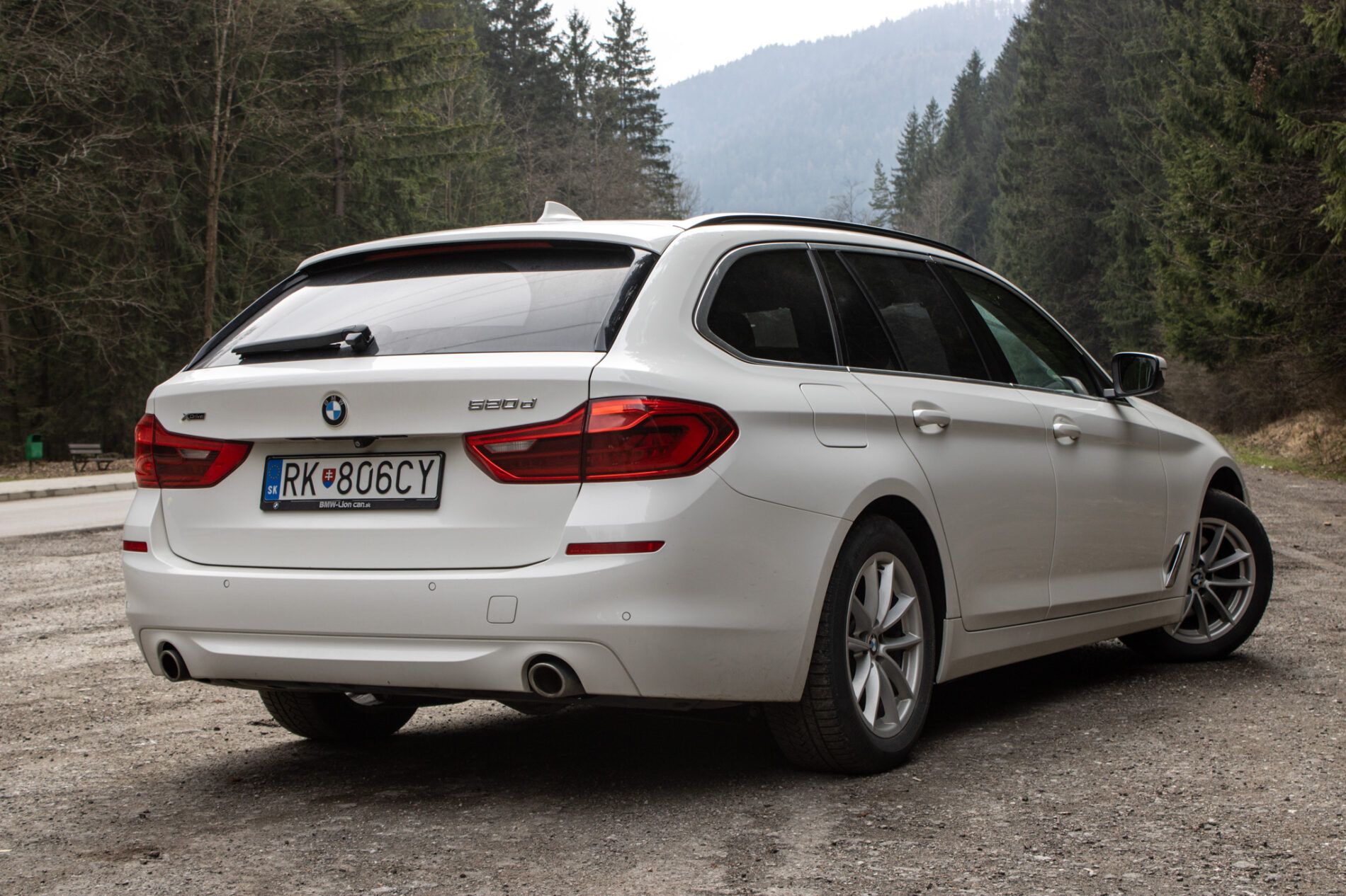 BMW, rad 5 Touring - fotka 6