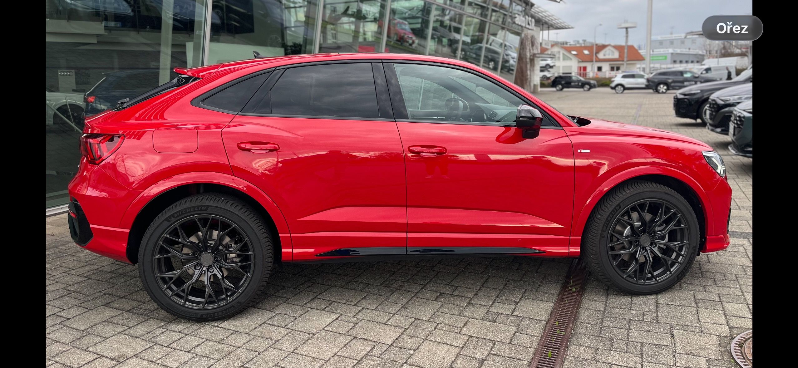 Audi Q3, 4.0 TDI QUATRO S-LINE SPORT - fotka 4