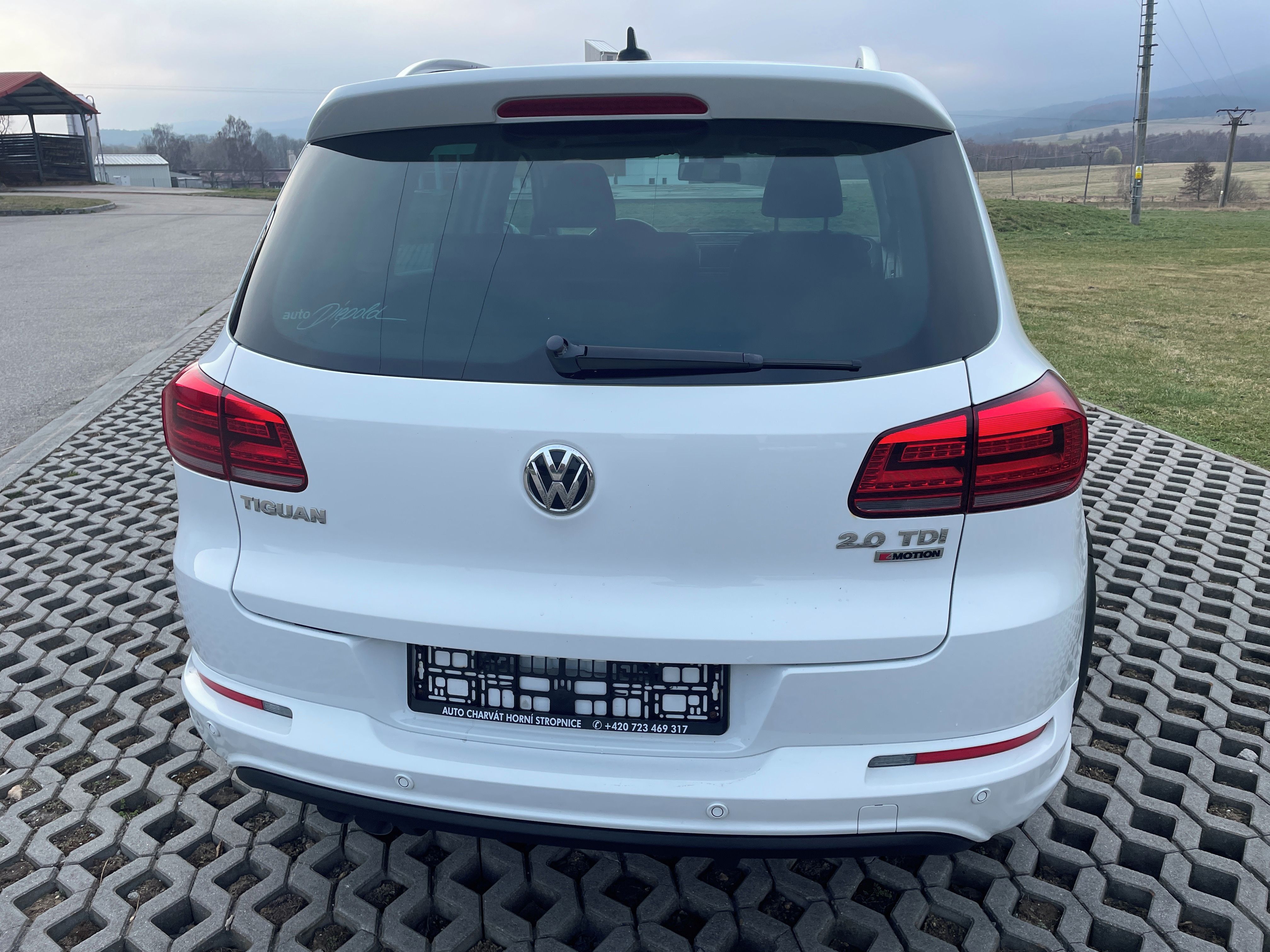 Volkswagen Tiguan, 2,0TDi 110Kw-----PRODÁNO------ - fotka 6