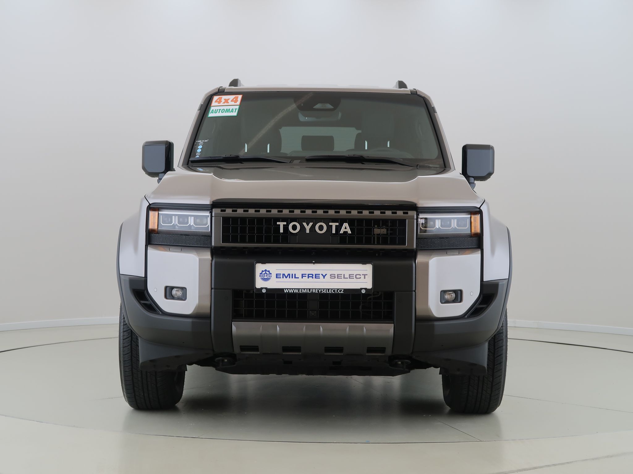 Toyota Land Cruiser, 2.8D-4D,CZ,1Maj,4x4,Invincible - fotka 2