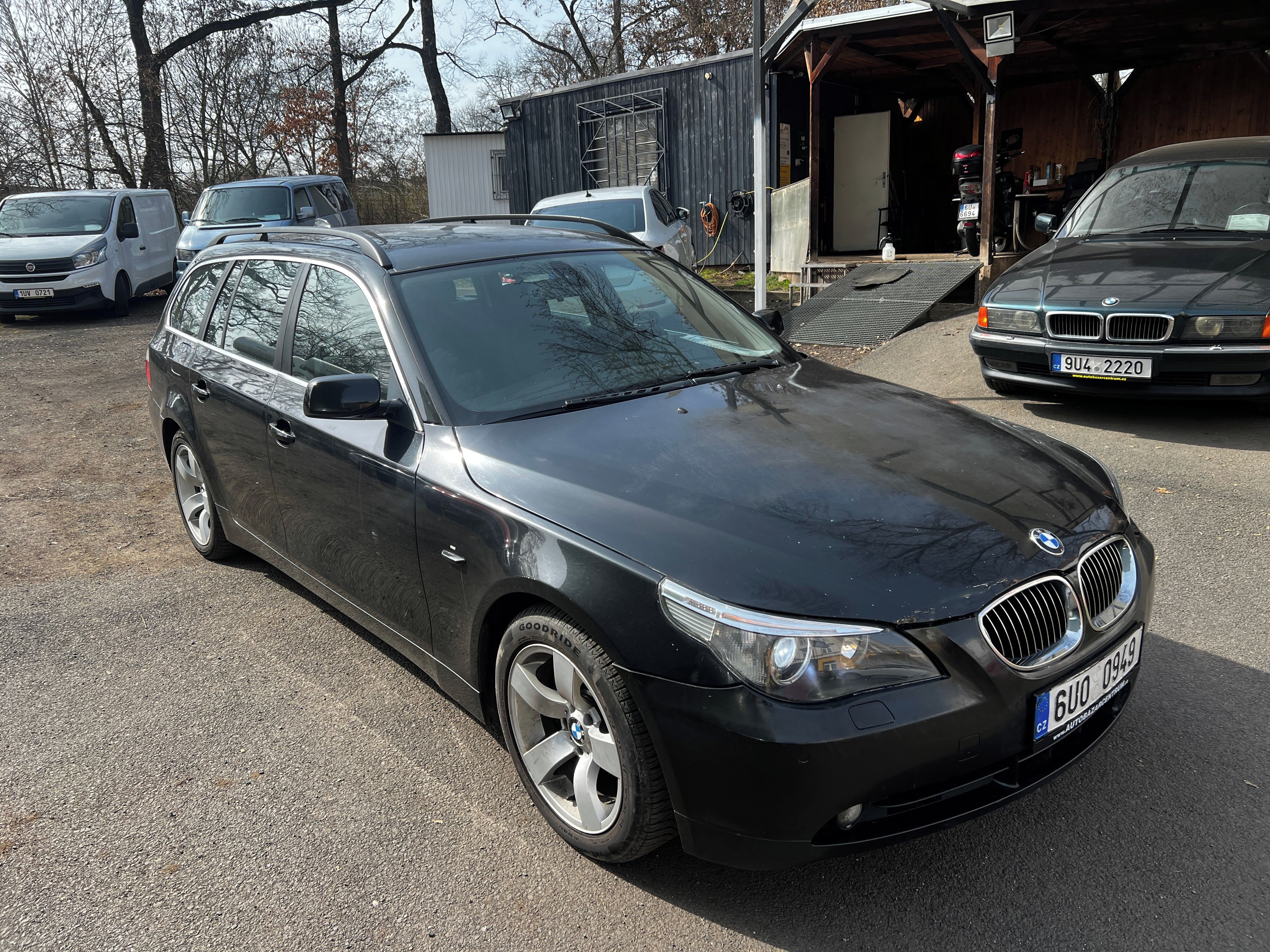BMW Řada 5, 530 D, 170 Kw, combi - fotka 2