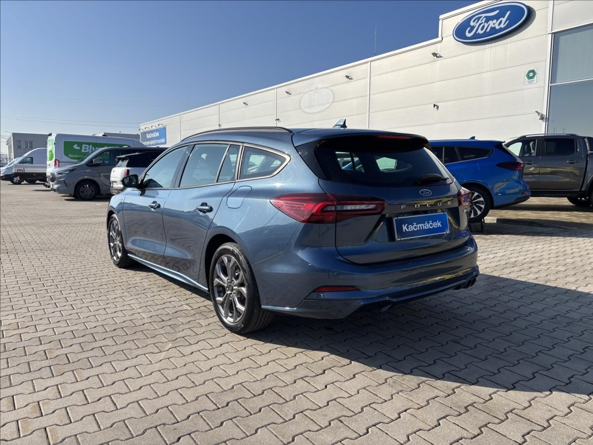 Ford Focus, 1,0 EcoBoost  92kW ST-Line - fotka 3