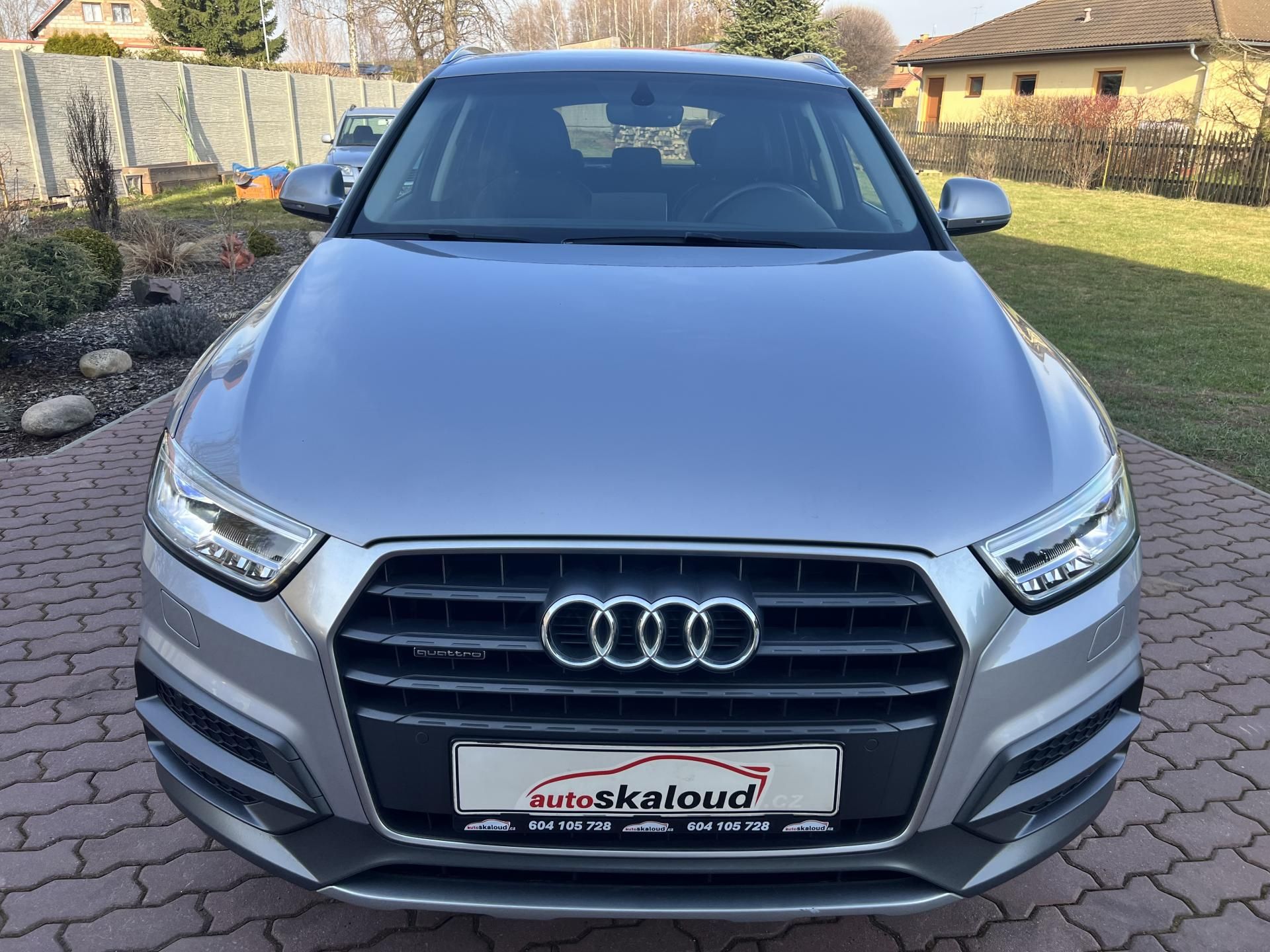 Audi Q3, 2.0TDI 110KW,4x4,NAVI,TZ,LED,1 - fotka 2