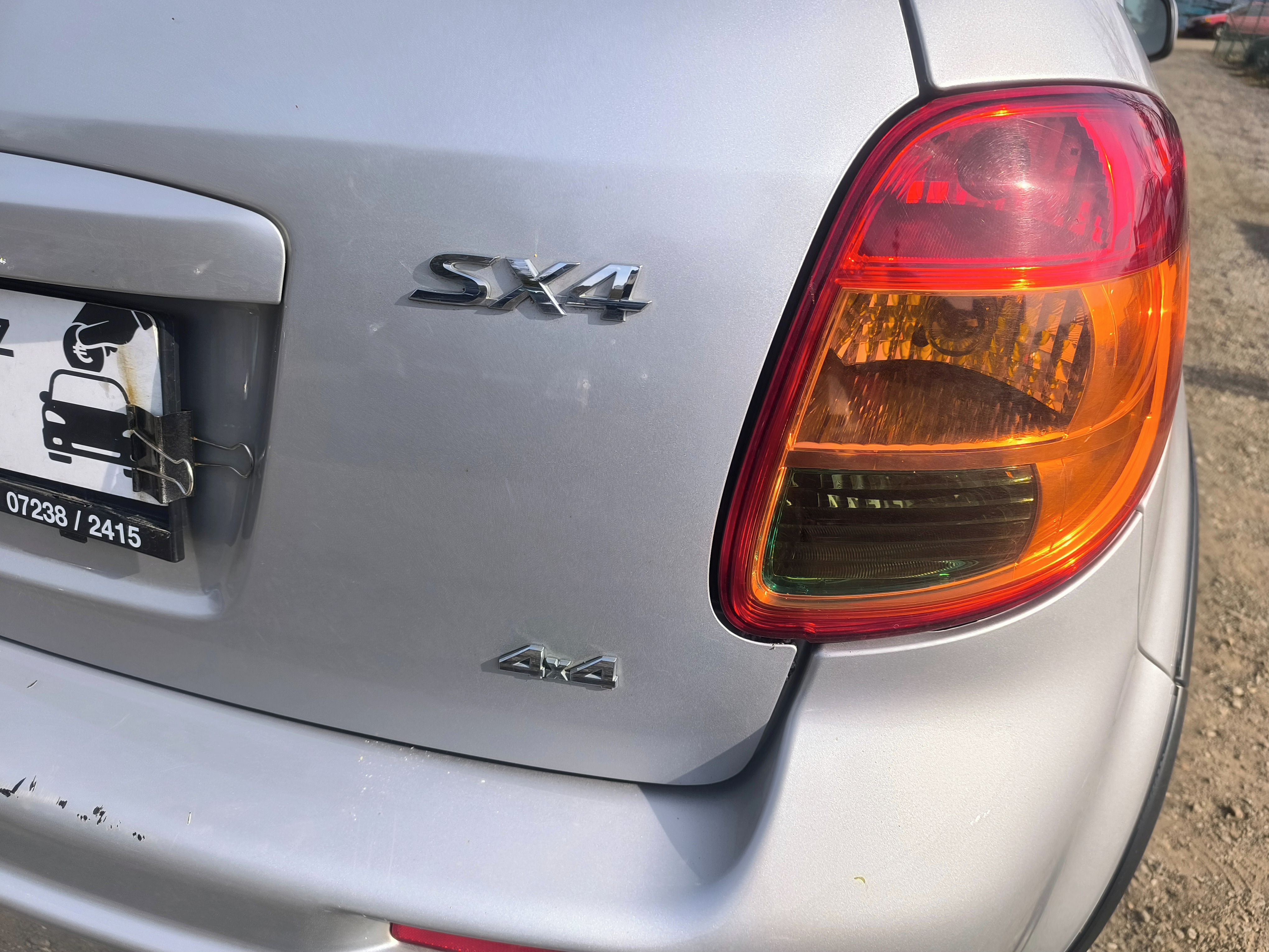 Suzuki SX4, 4X4,KRÁSNÝ,105KM,1MAJ92,VÝBAVA - fotka 5