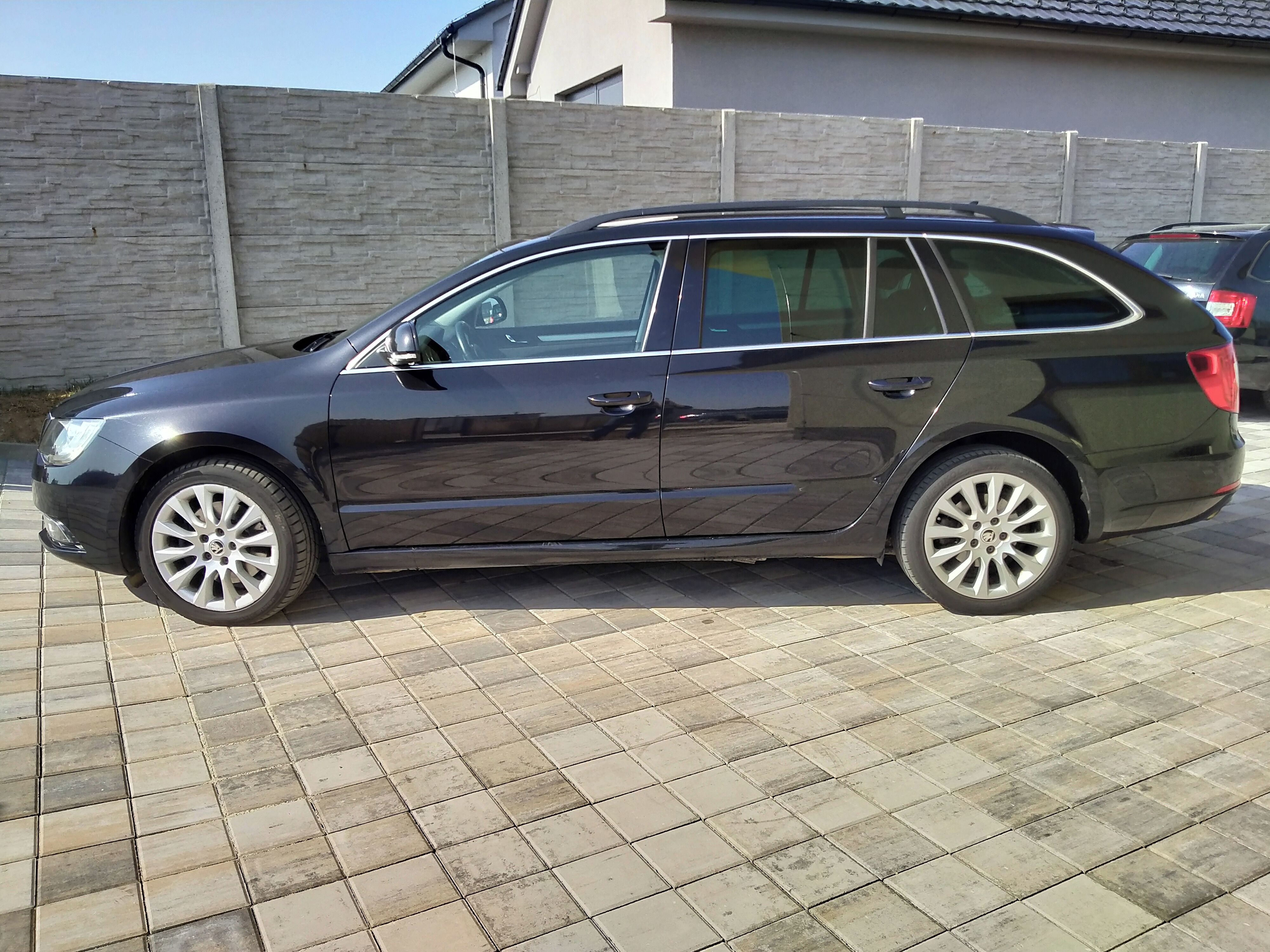 Škoda Superb, Facelift, 2.0 TDI, 103kw - fotka 6