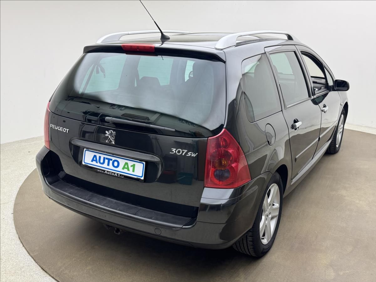 Peugeot 307, 2,0 HDi 79kW KLIMA ALU TAŽNÉ - fotka 4