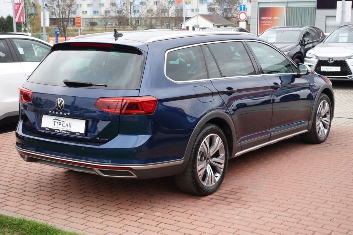 Volkswagen Passat, 2,0TSi 206kW Alltrack - fotka 4