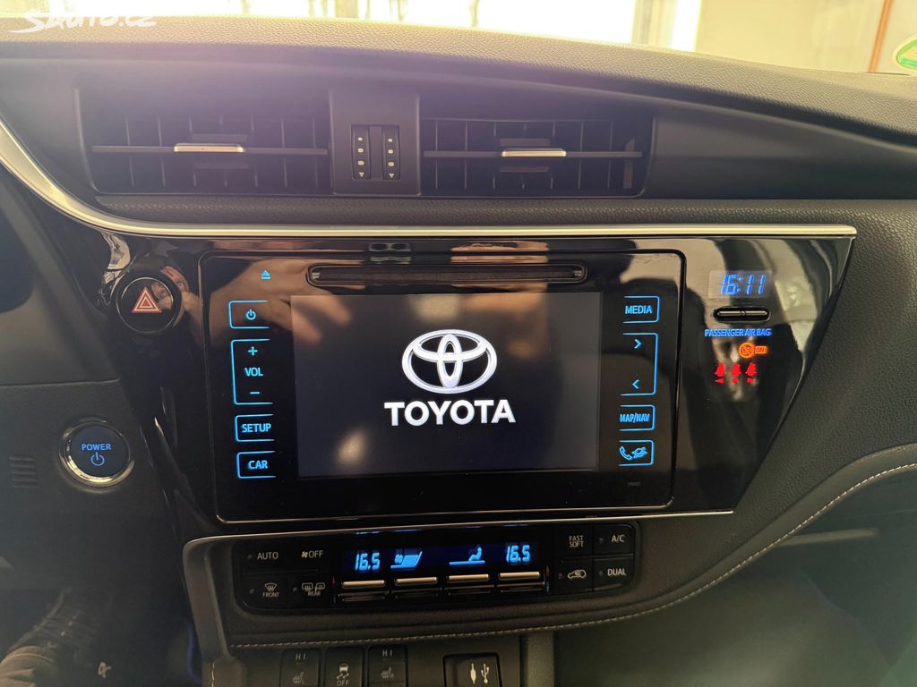 Toyota Auris, fotka 25