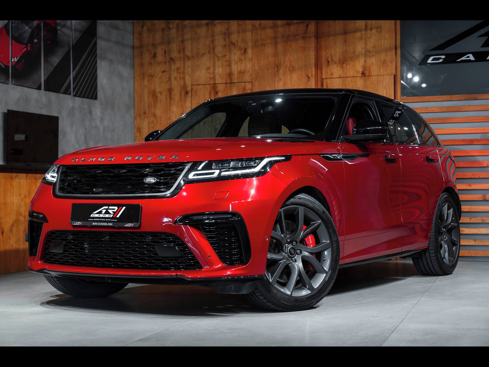 Land Rover Range Rover Velar - fotka 5