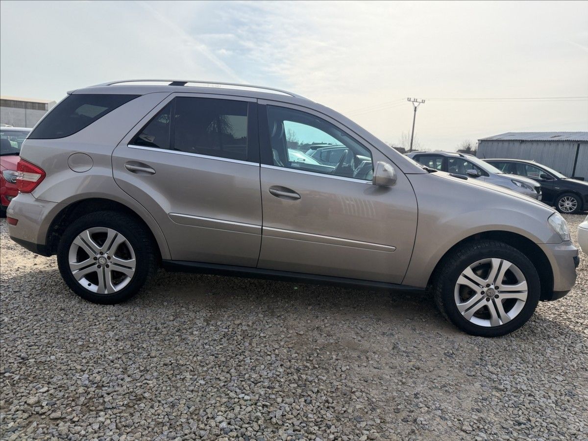 Mercedes-Benz Třídy M, 3,0 320CDI 4-MATIC A/T DPH  Ml - fotka 4