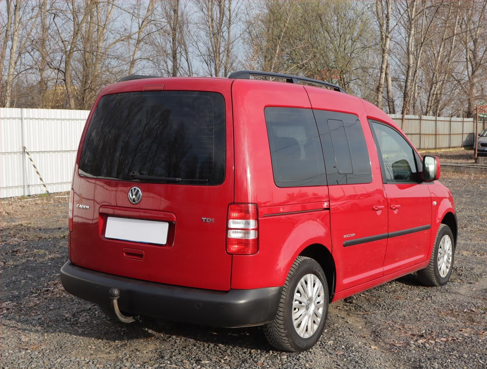 Volkswagen Caddy, 1.6 TDI, Soccer, 5Míst, Klima - fotka 5