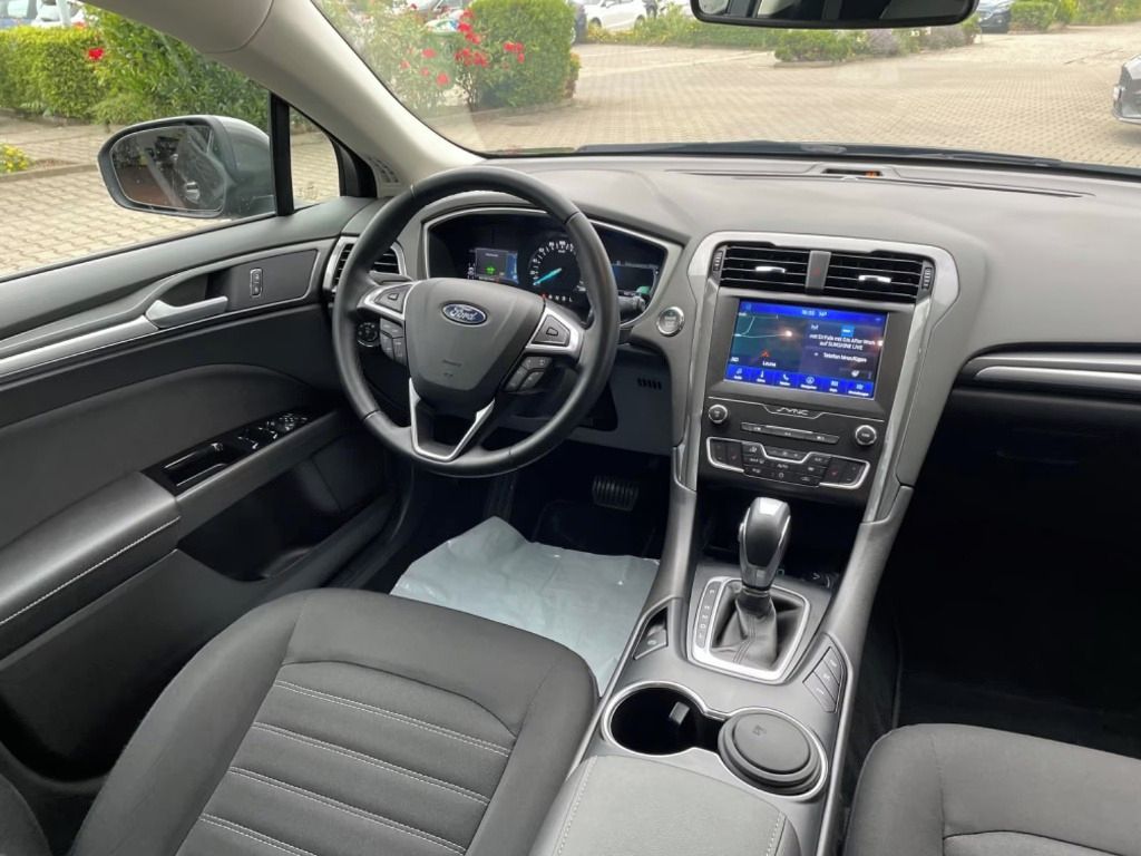 Ford Mondeo, 2.0 MHEV Hybrid*Kamera*Navi* - fotka 5