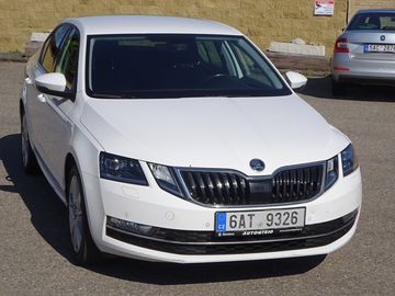 1.6 TDI (85 KW) Koupeno v ČR
