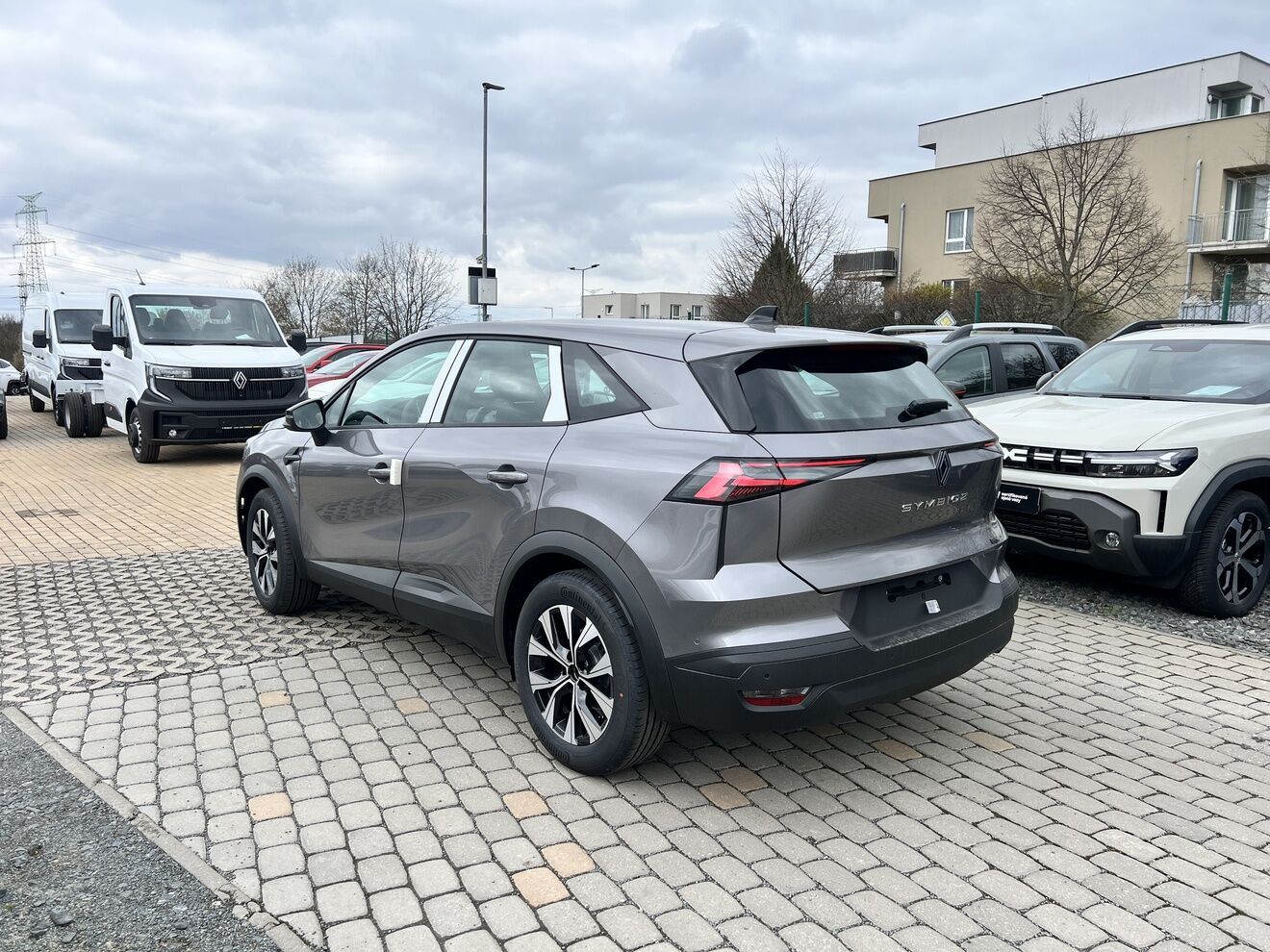 Renault Symbioz, evolution full hybrid E-Tech 1 - fotka 4