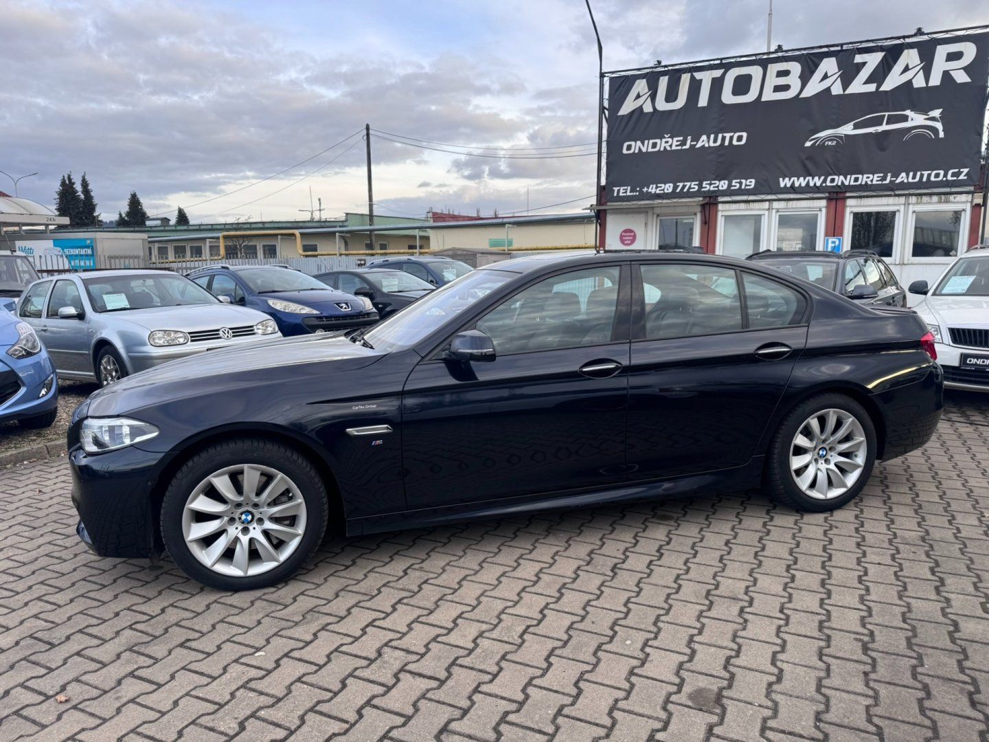 BMW Řada 5, 530D XDRIVE 3,0 190 KW KM F10 - fotka 2