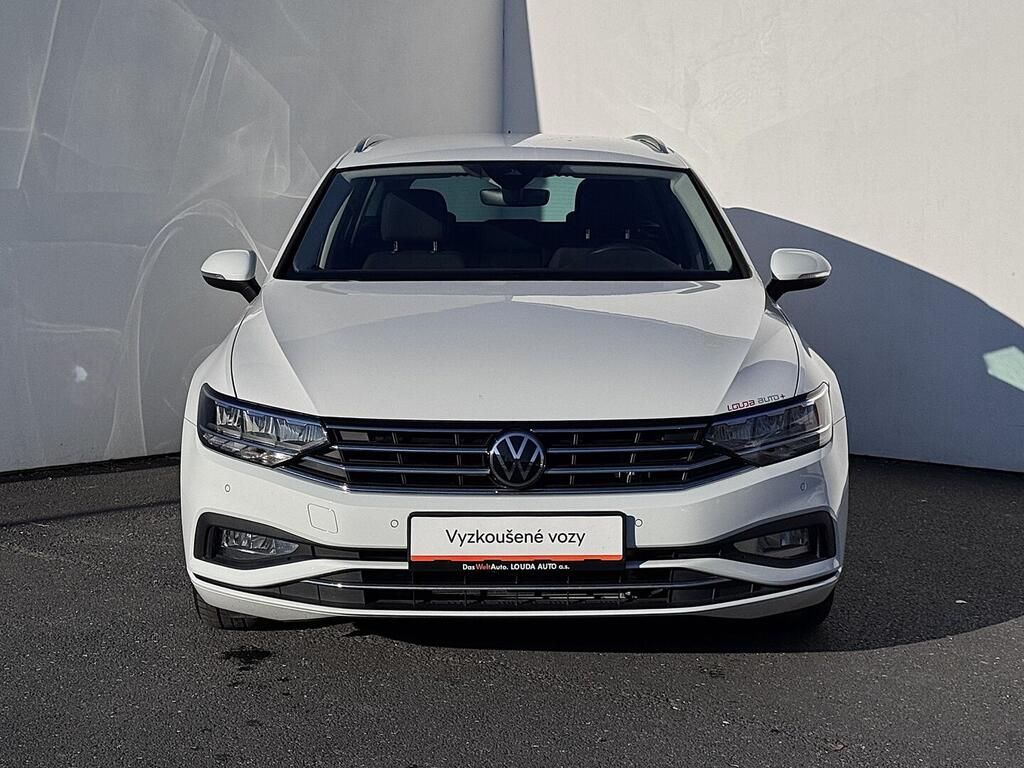 Volkswagen Passat Variant, Bussines 1.5 TDI 110 kW - fotka 4