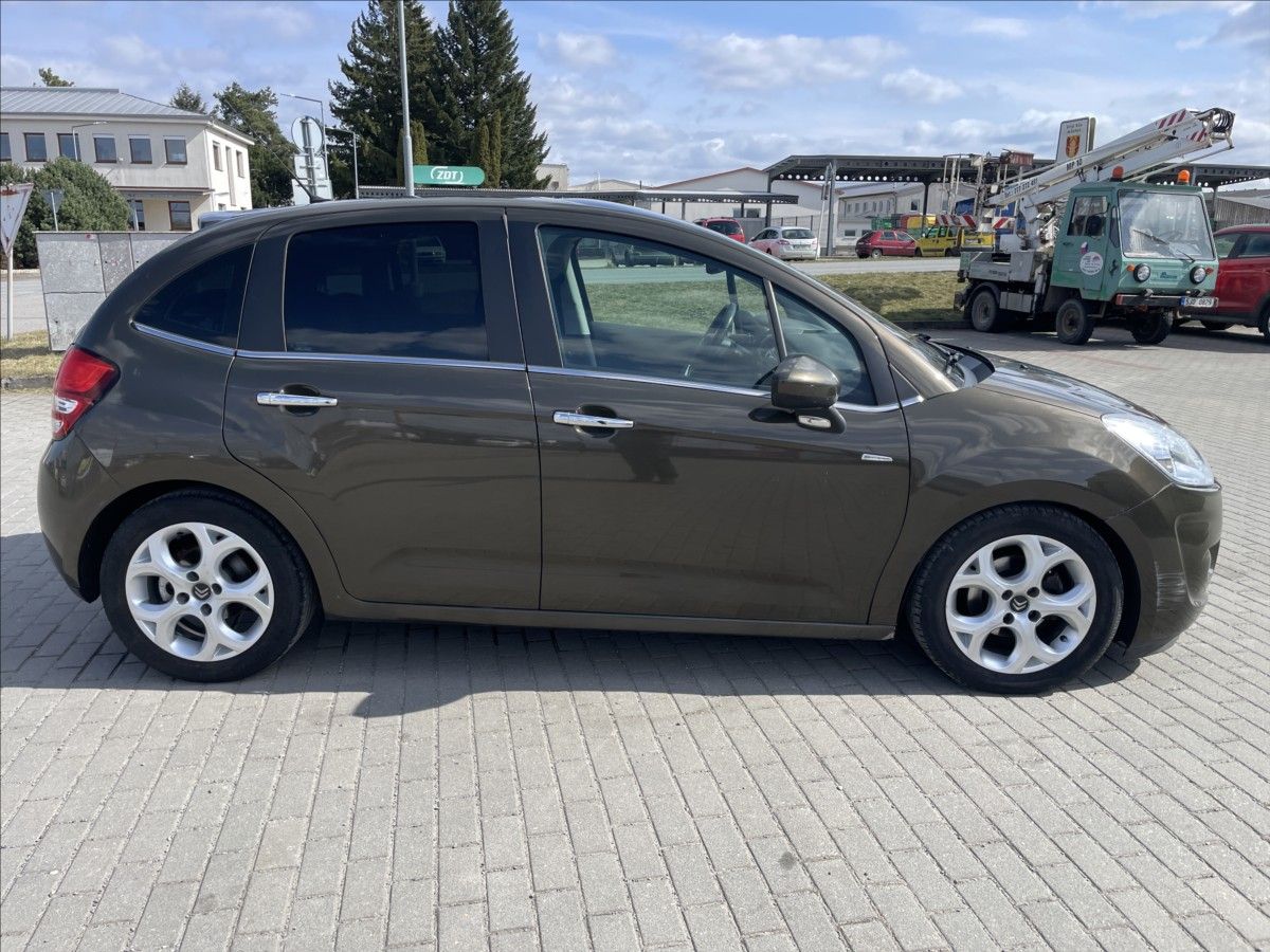 Citroën C3, 1,6 HDi 68kw Exclusive 2maj. - fotka 5