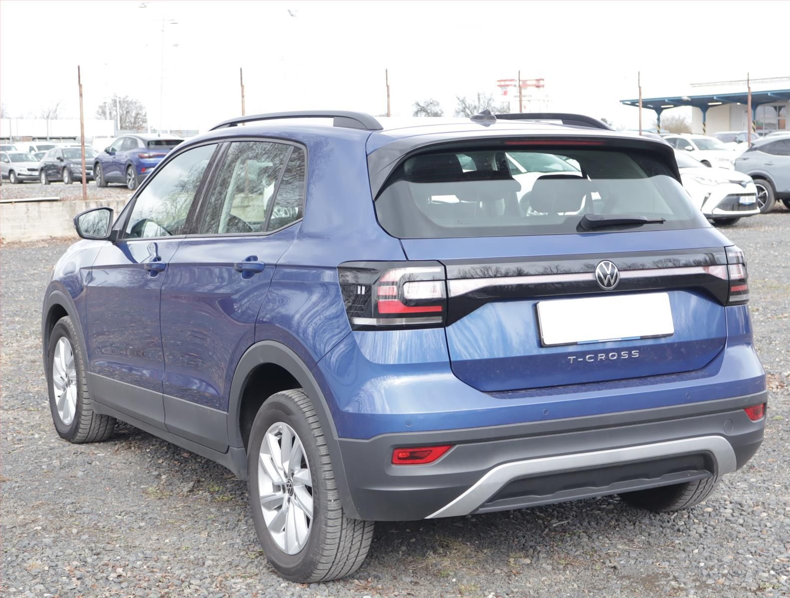 Volkswagen T-Cross, 1.0 TSI, Navi, Vyhř. sedaček - fotka 4