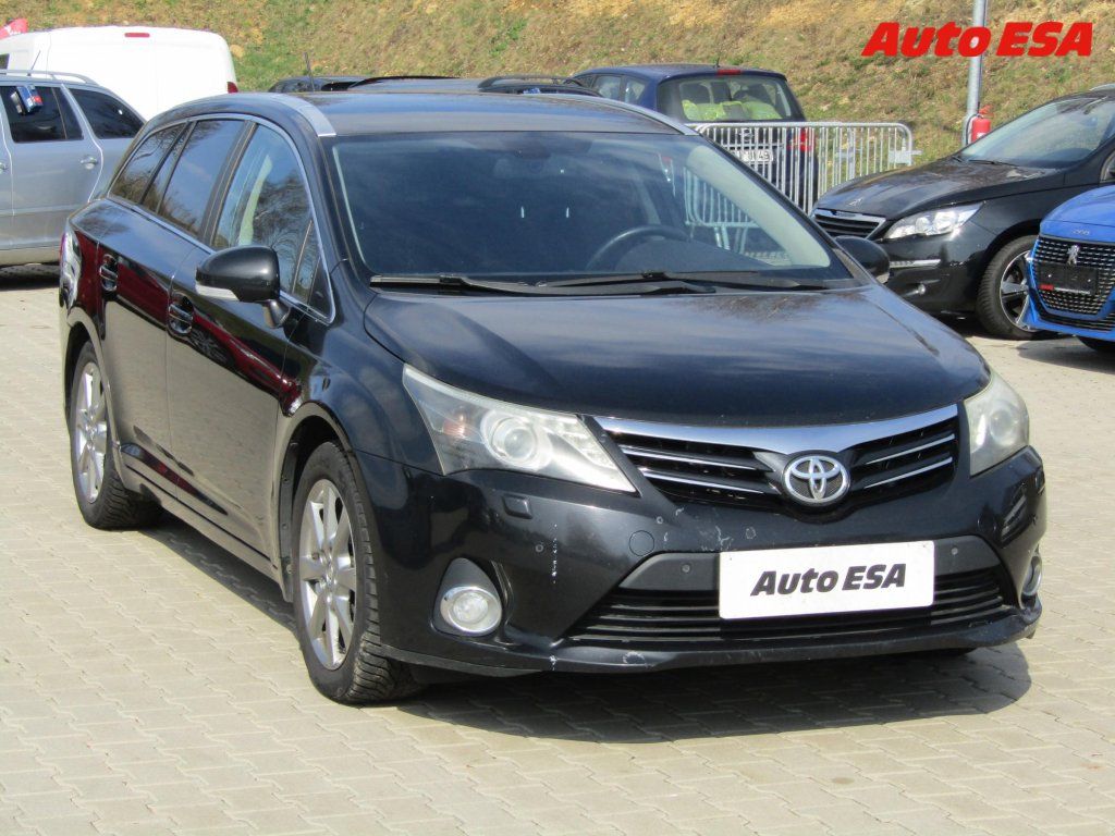 Toyota Avensis, 2.0 D4-D,1.maj,ČR,Navi