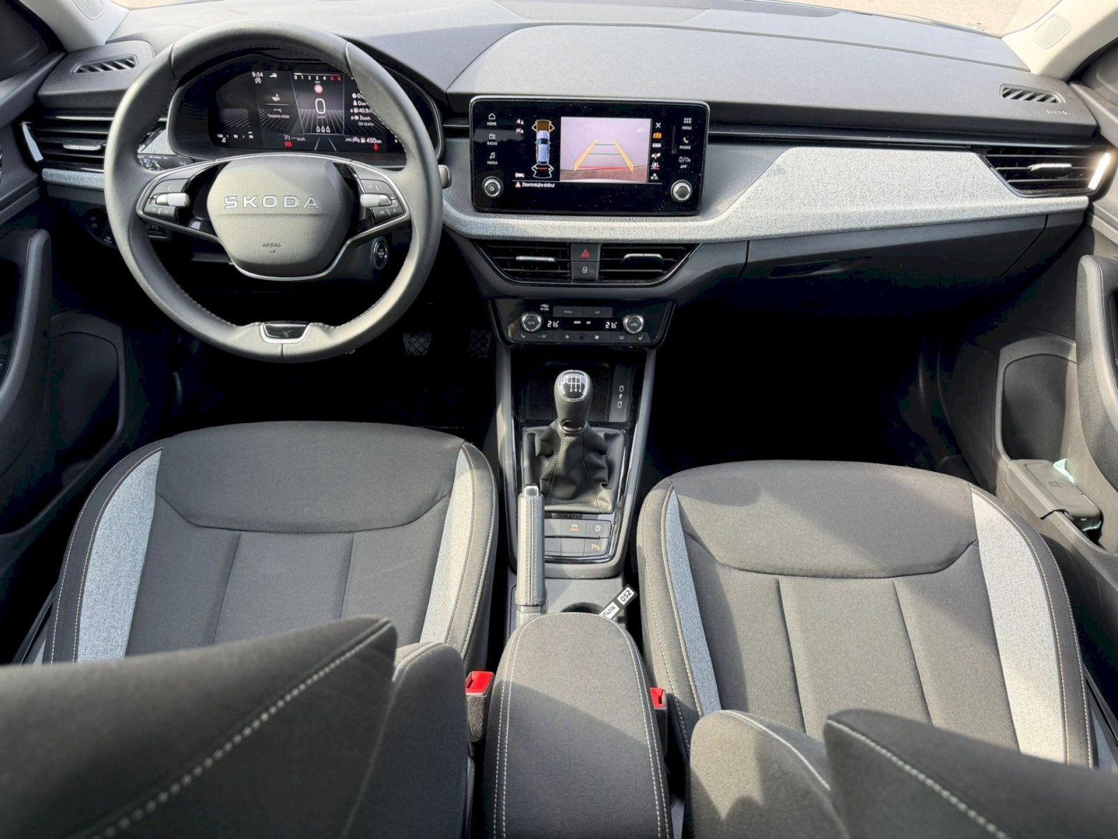Škoda Scala, Selection 1,0 TSI 85 kW 6° MP - fotka 5