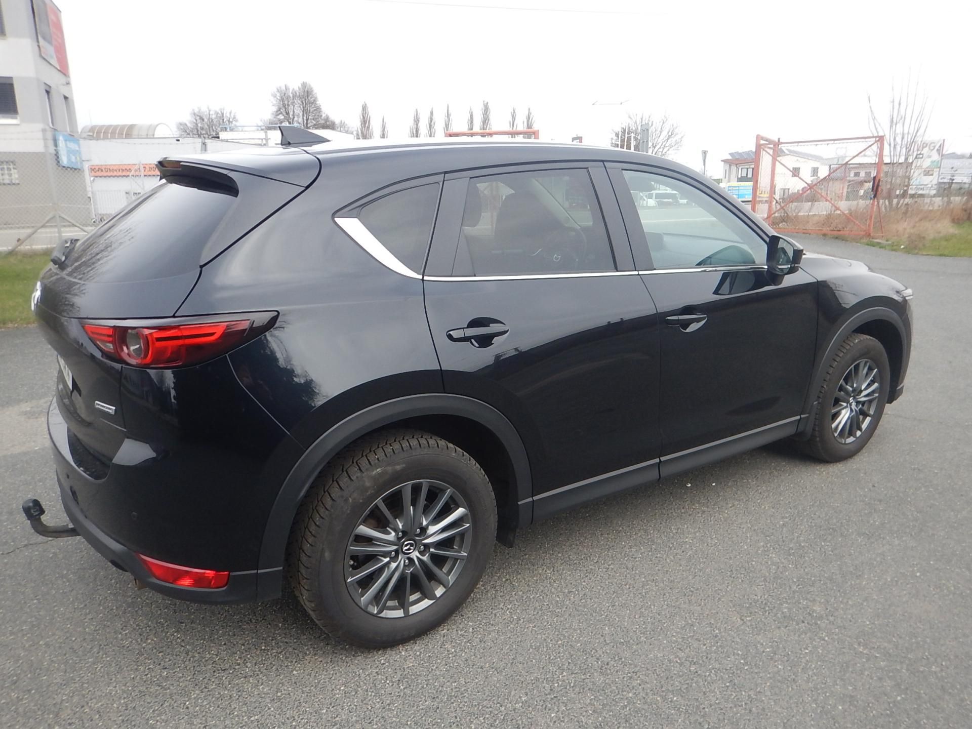 Mazda CX-5, 2.2 D 110 KW 4x4 - fotka 5