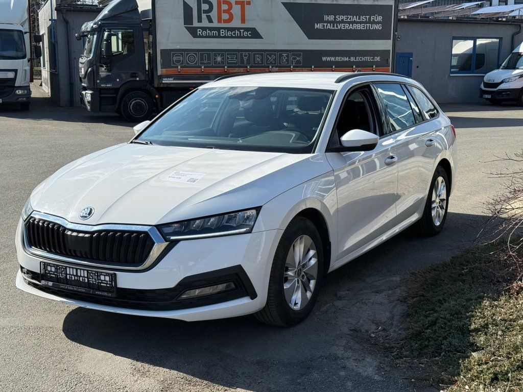 Škoda Octavia, 2,0TDi 85kW KOMBI - fotka 2