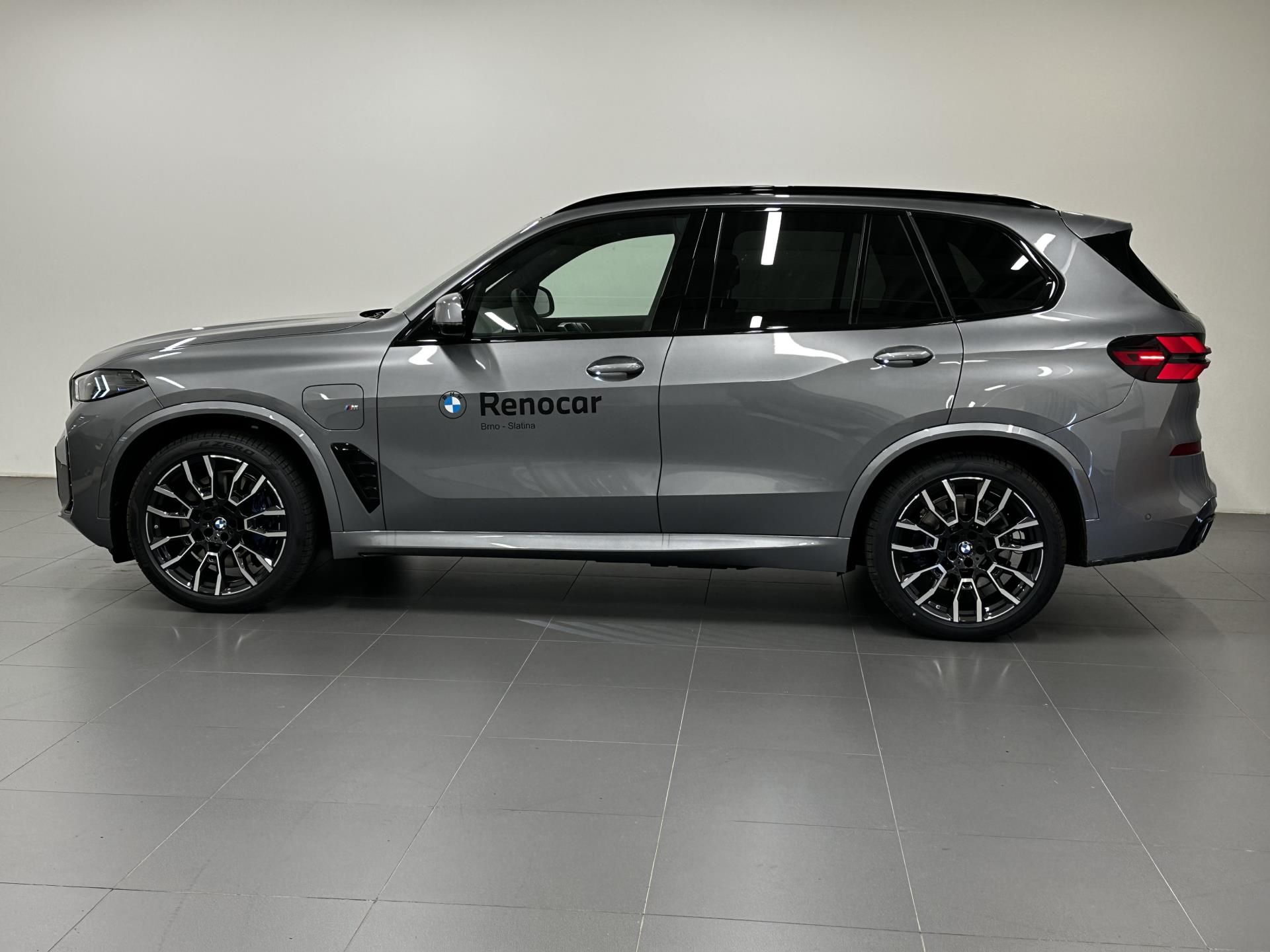 BMW X5, X5 xDrive50e - fotka 2