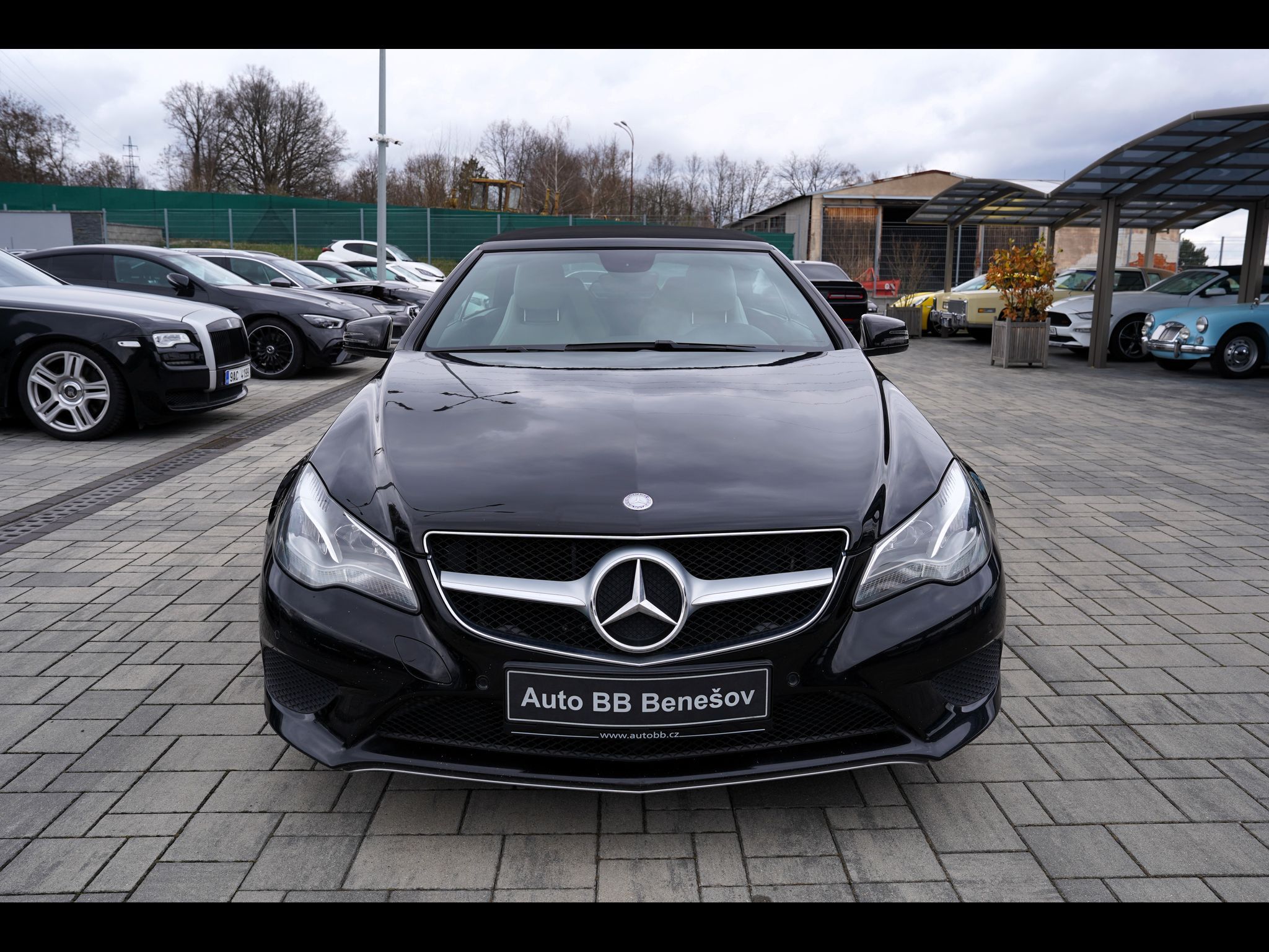Mercedes-Benz Třídy E, 200 CGI/cabrio/Avangarde/kůže