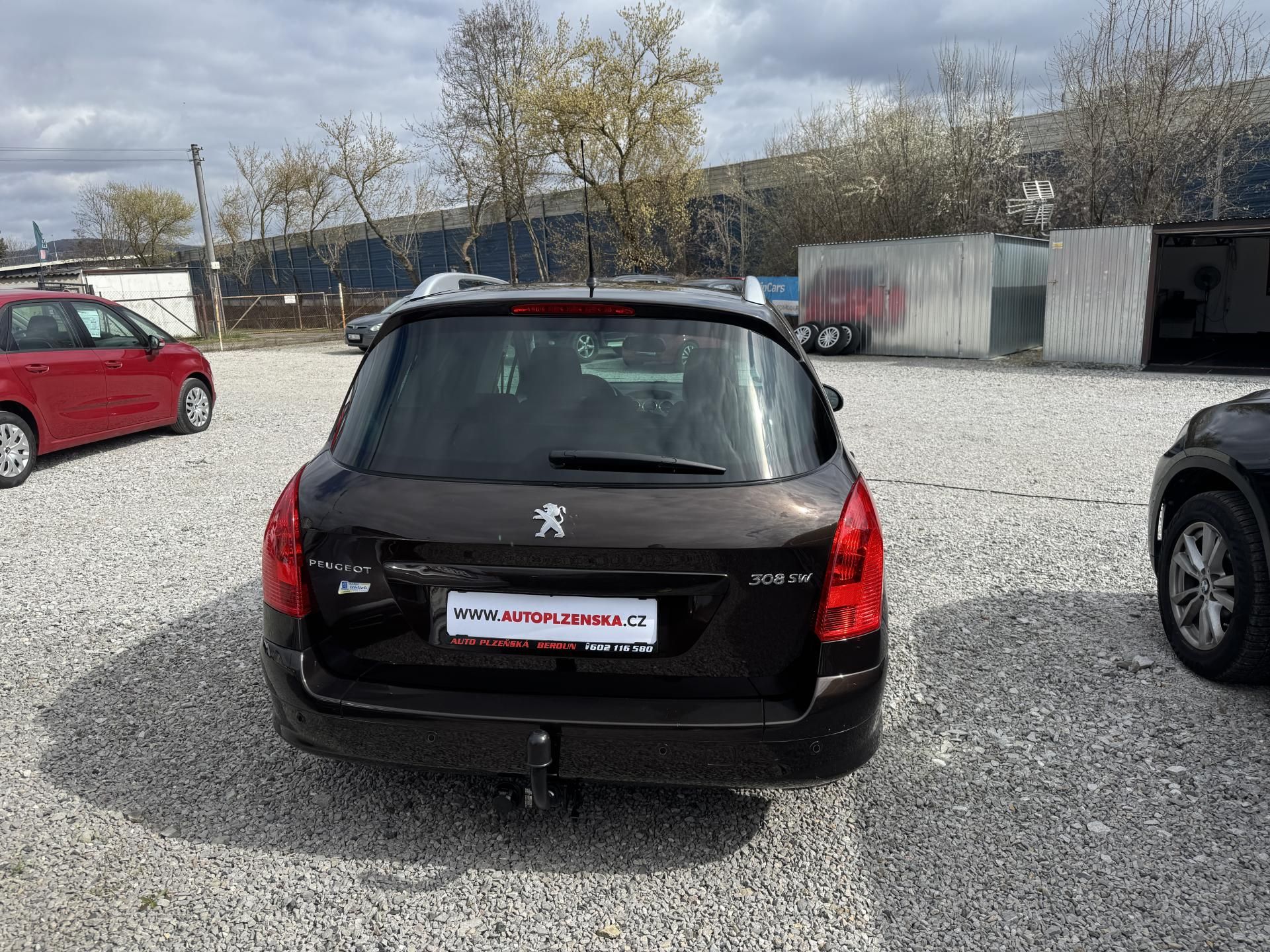 Peugeot 308, 1.6-16V,SW,rezervace - fotka 6