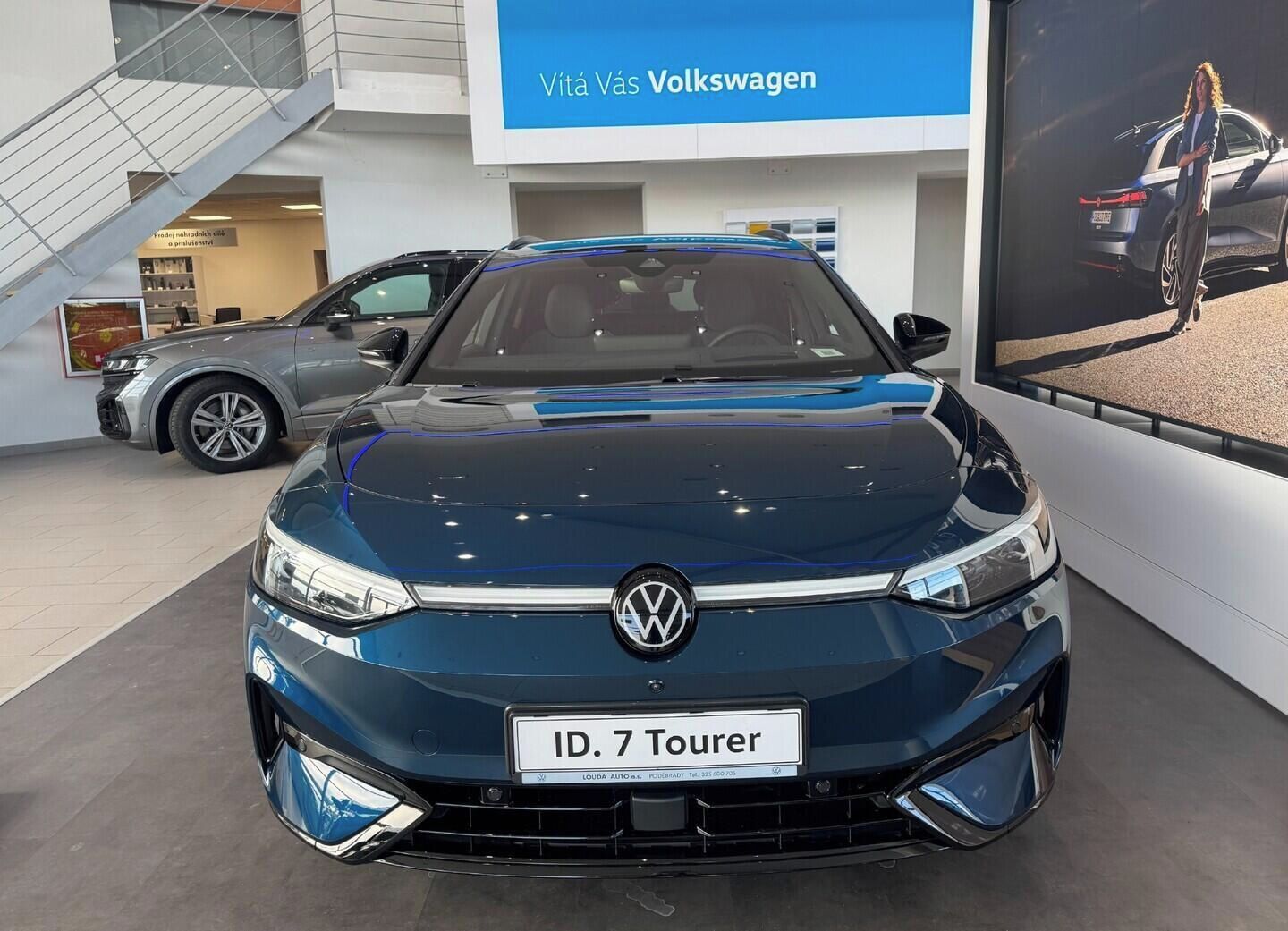 Volkswagen ID.7 Tourer, Pro S People 210 kW, 86 kWh - fotka 2