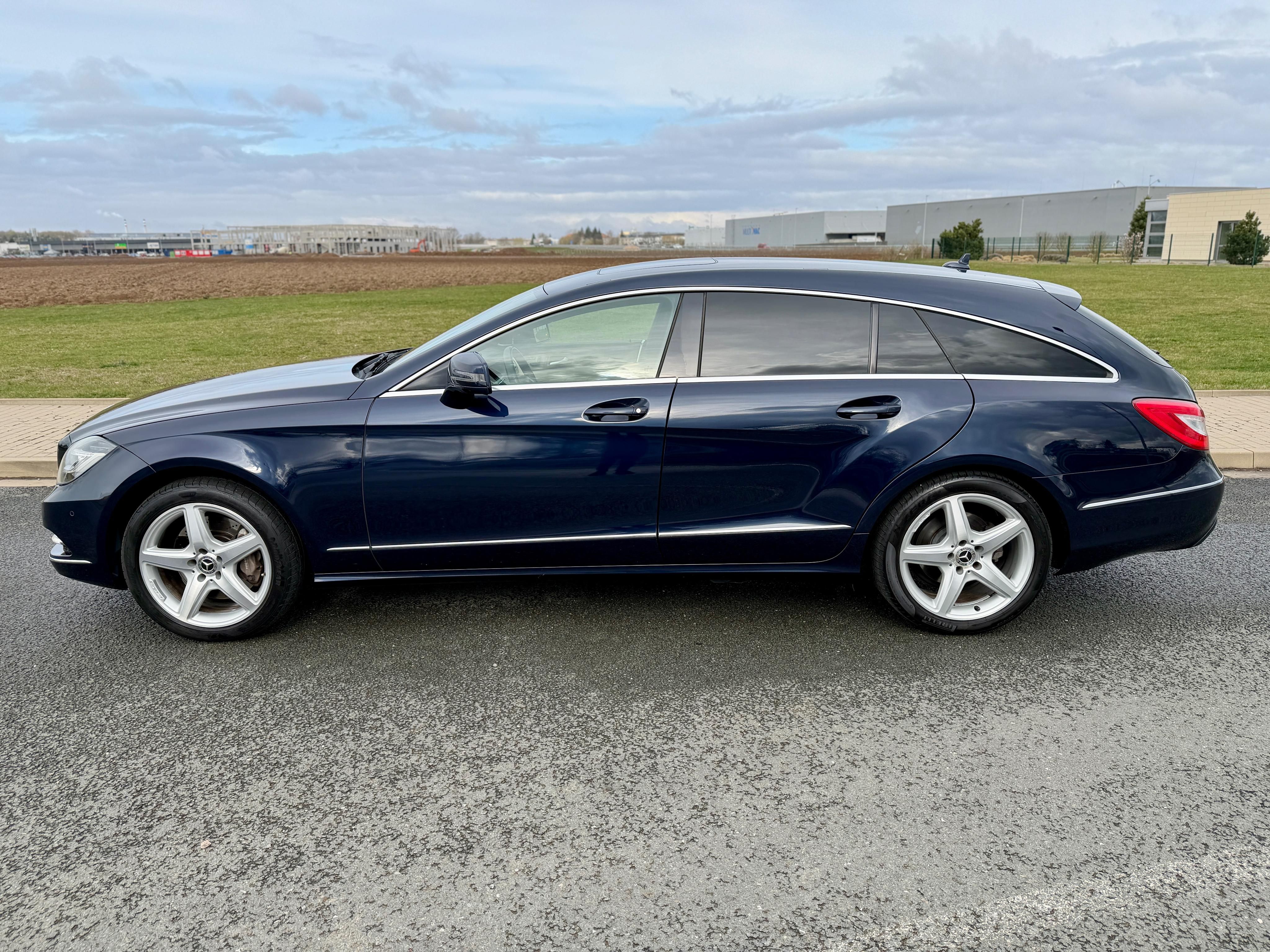 Mercedes-Benz CLS, 350d SB 7G LED NAVI H/K KAMERA - fotka 2