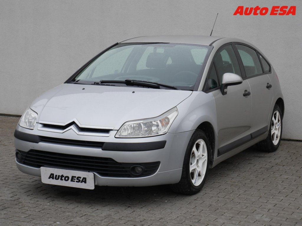 Citroën C4, 1.4i,ČR - fotka 3
