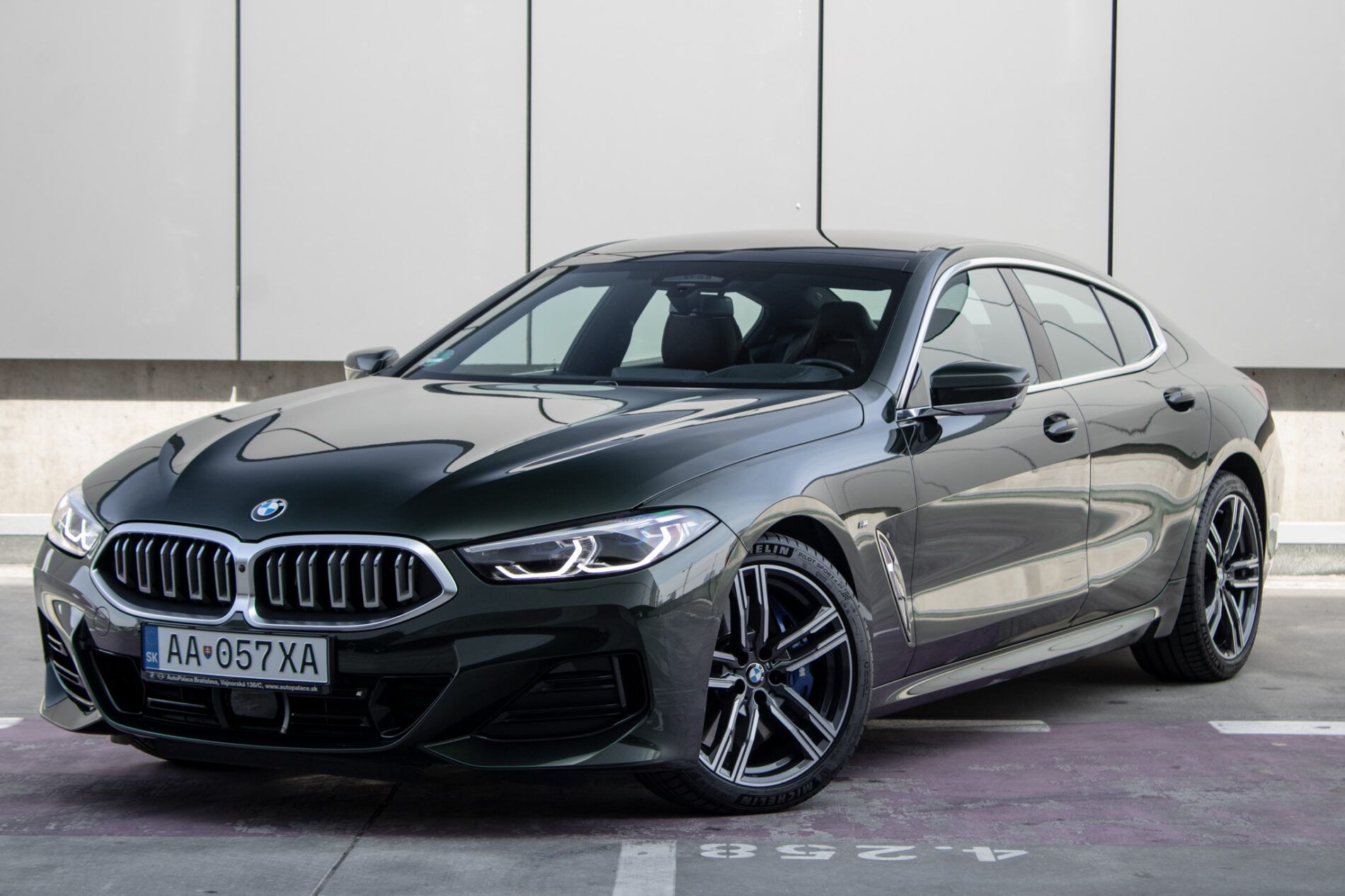 BMW, rad 8