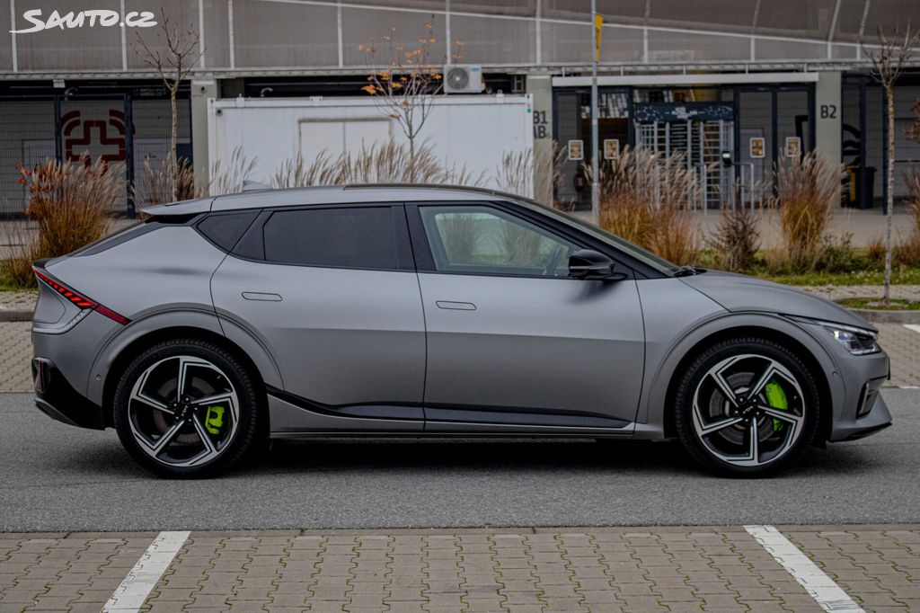 KIA EV6 GT Dual Motor 77.4 kWh 585ch - Camera 360 - Sièges sport - Meridian - Affichage tête haute - Carplay
