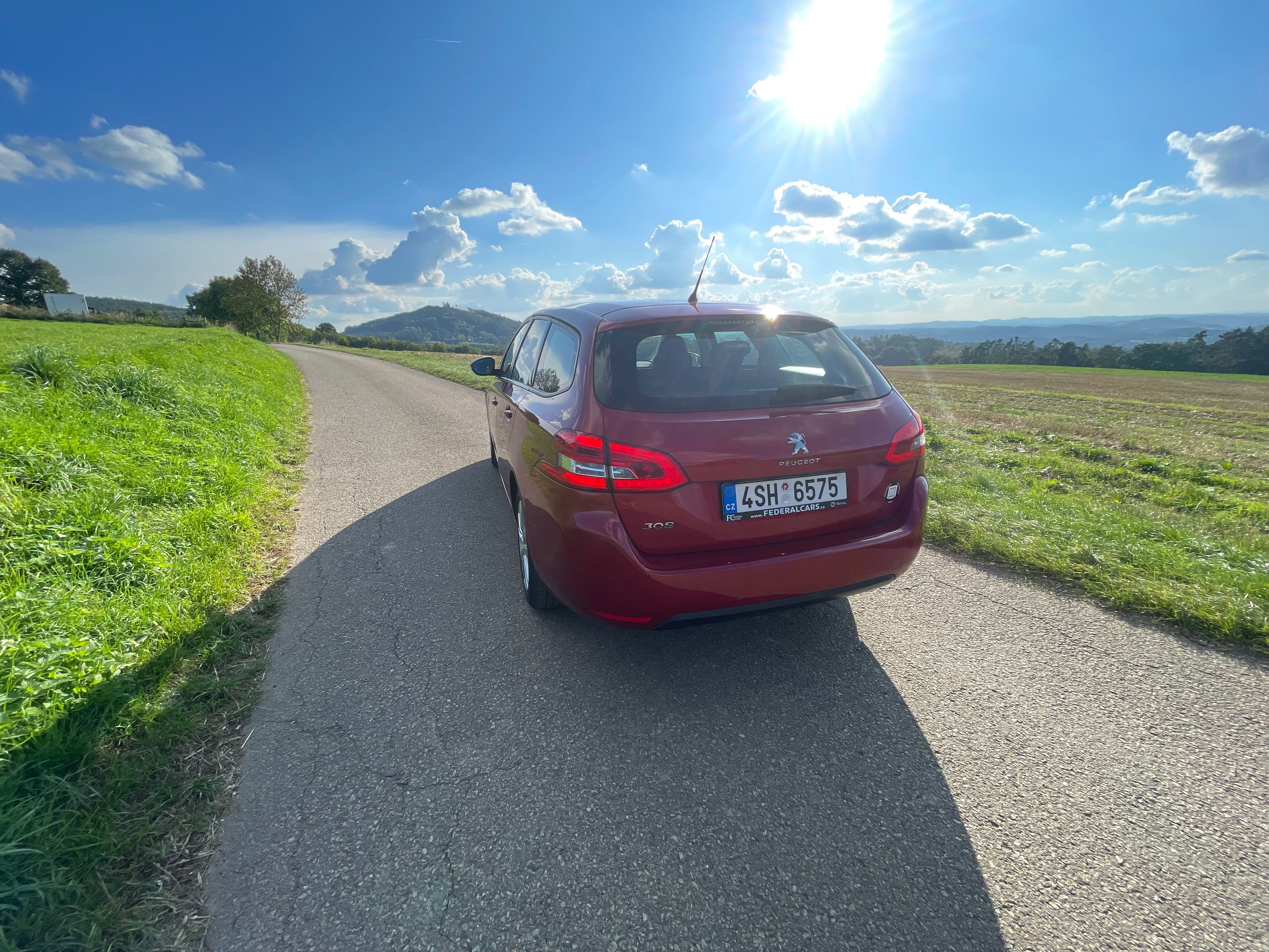 Peugeot 308 - fotka 2