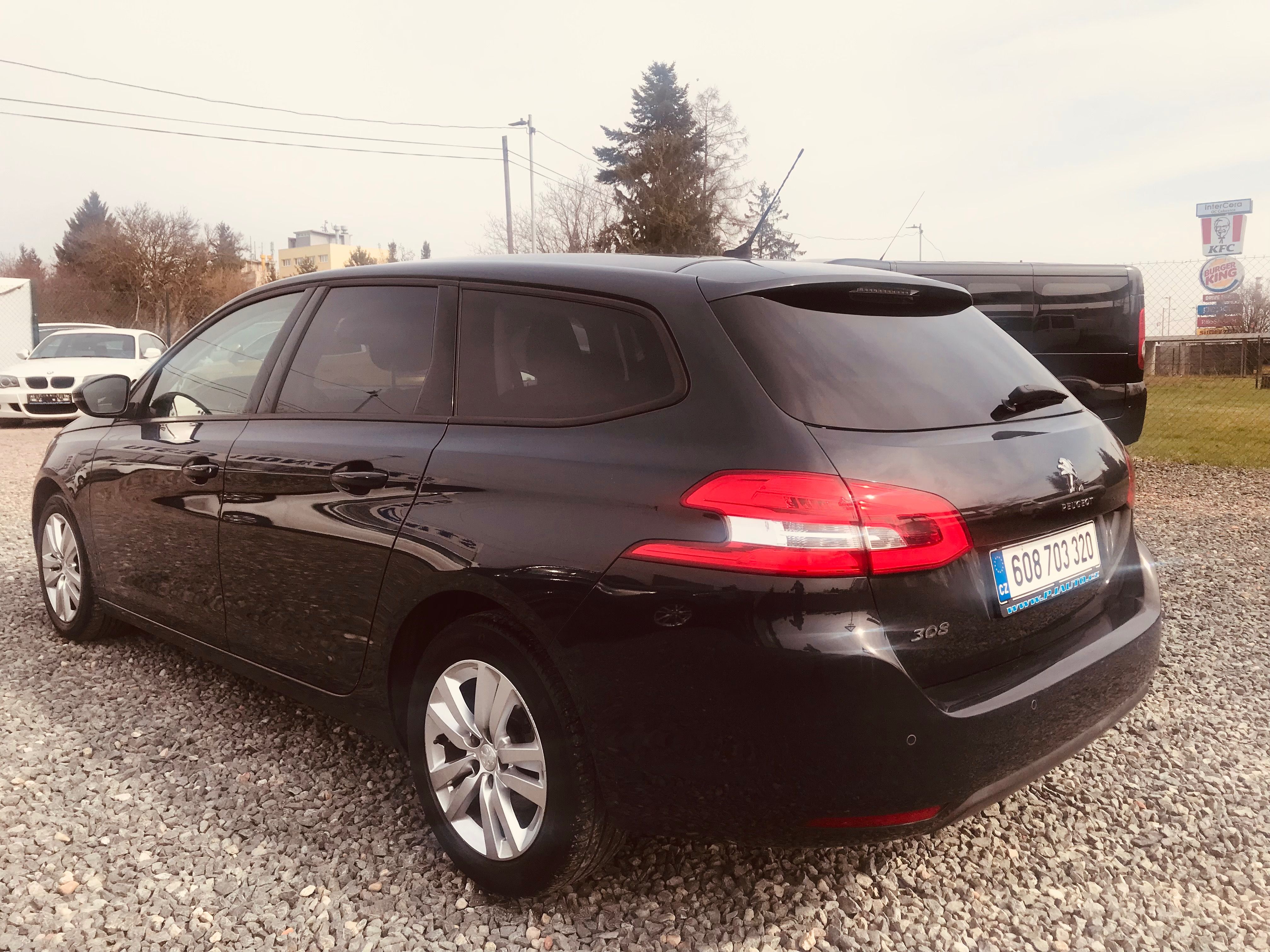 Peugeot 308, SW 1.5 HDI 96 KW,1.MAJ.ČR,DPH - fotka 6