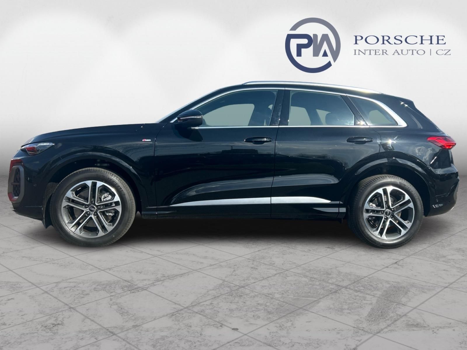 Audi Q5, Q5 TDI 150kW quattro STR - fotka 4