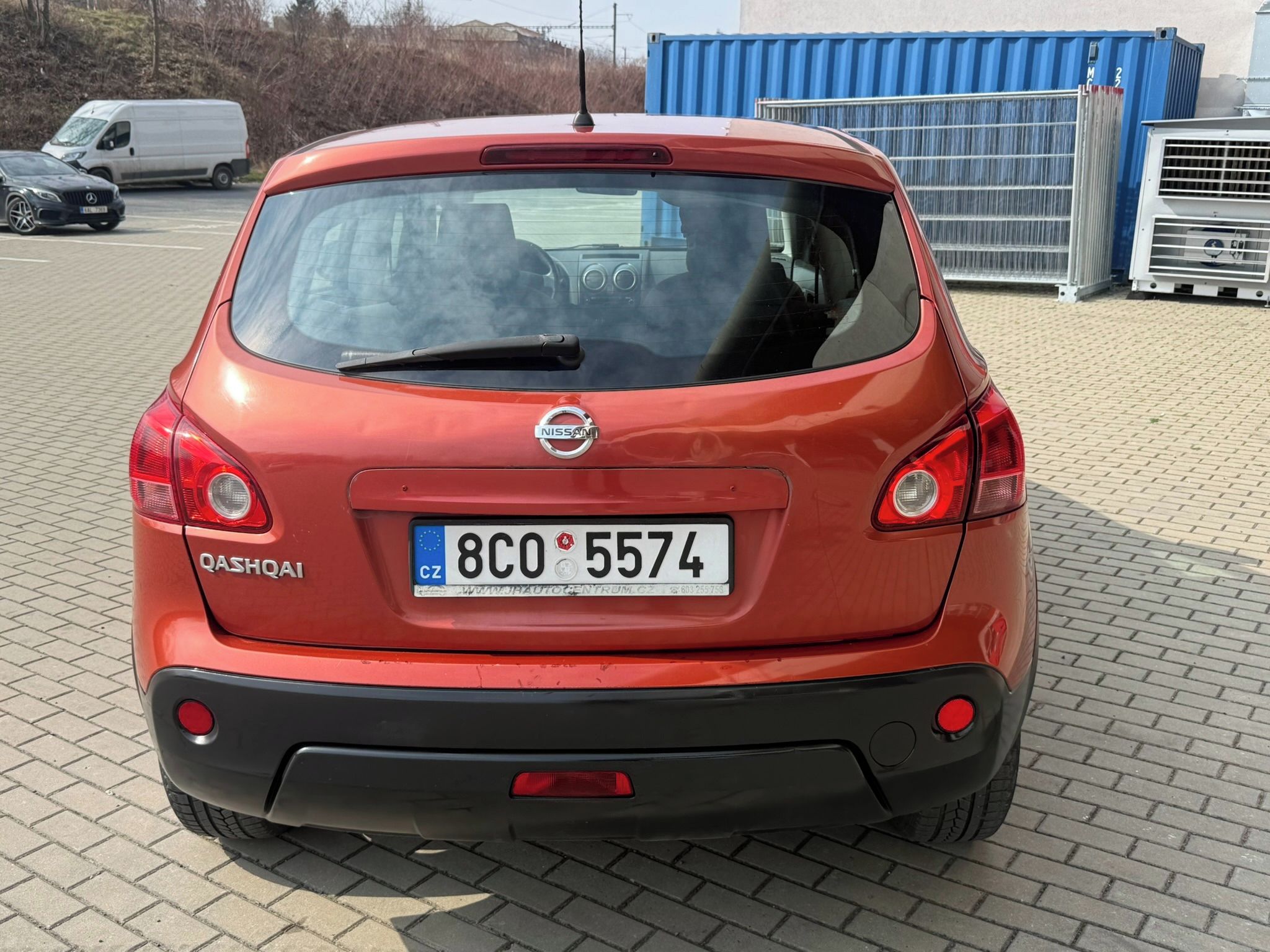 Nissan Qashqai, 1.6i, 84kw - fotka 4
