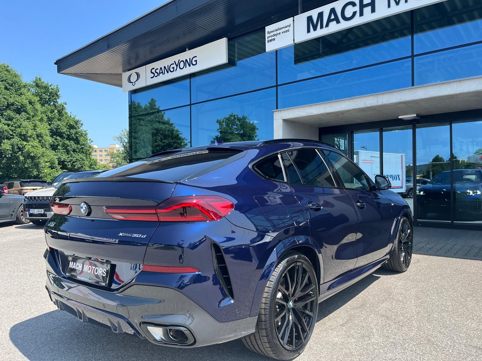 BMW X6, 30dx Vzduch Ventilace El.Tažné - fotka 6