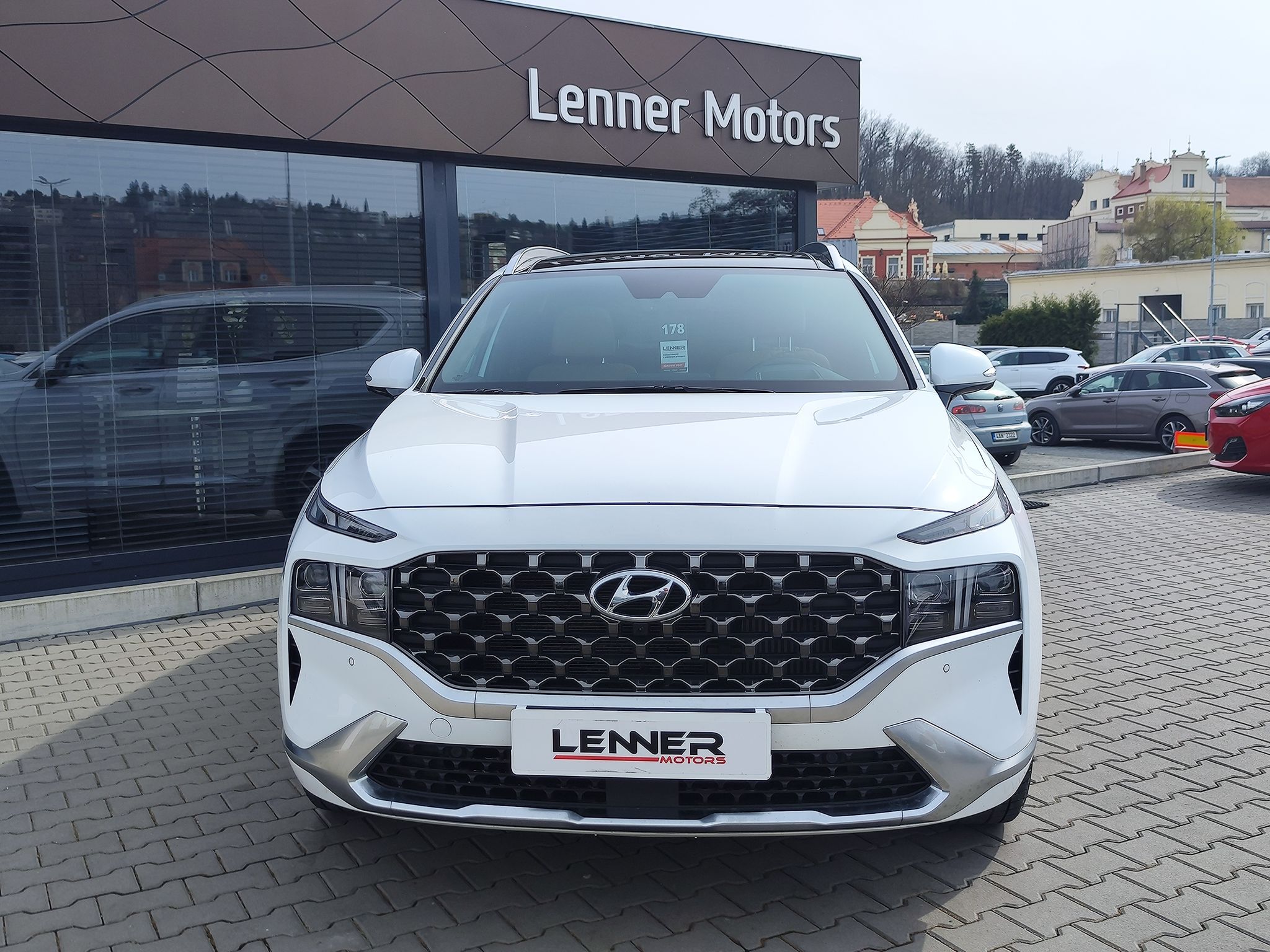 Hyundai Santa Fe, 2.2 CRDi/142kW Luxury PNM DCT - fotka 2